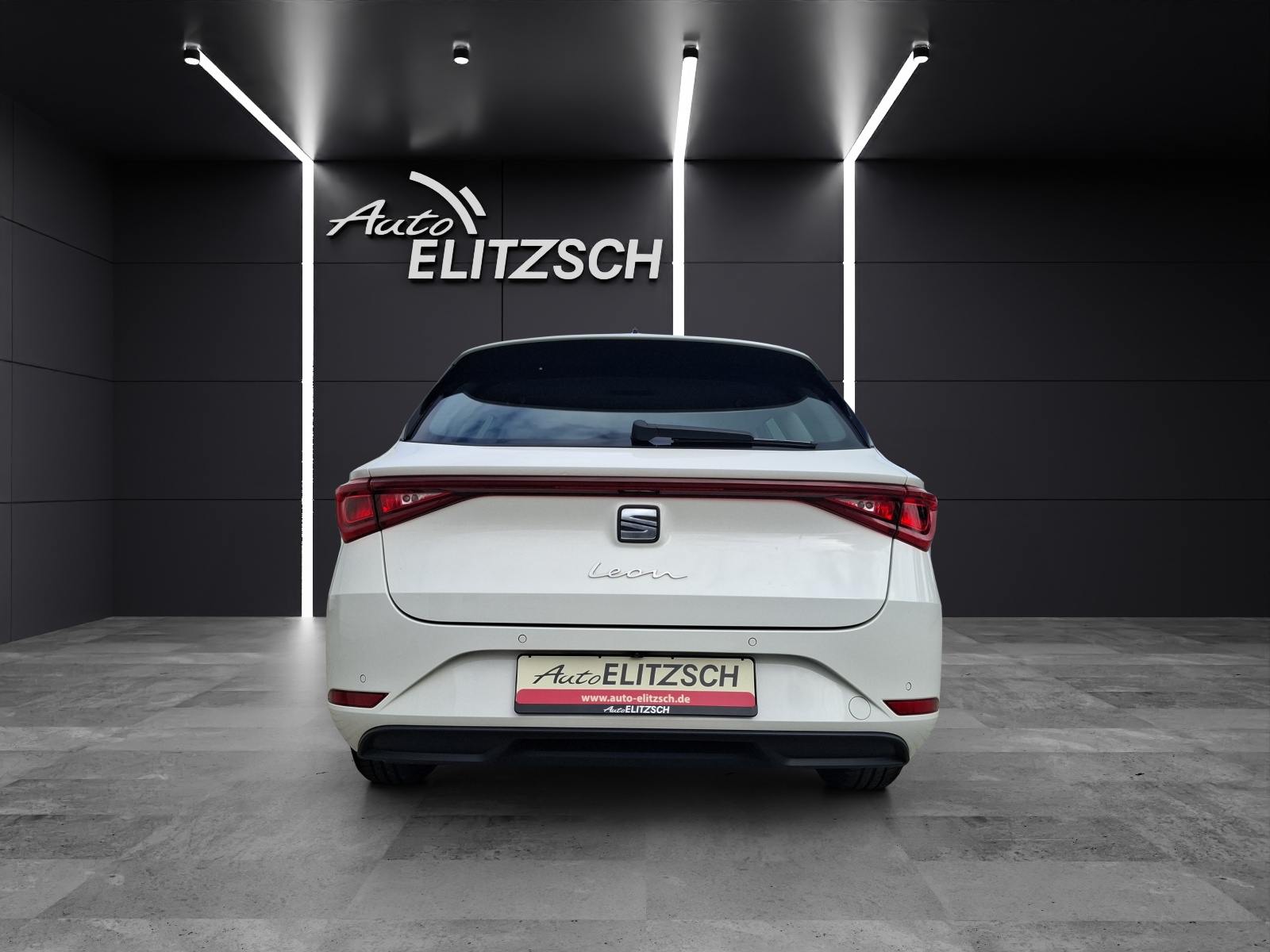 Fahrzeugabbildung SEAT Leon ST TDI Style DSG LED Navi ACC RFK SH