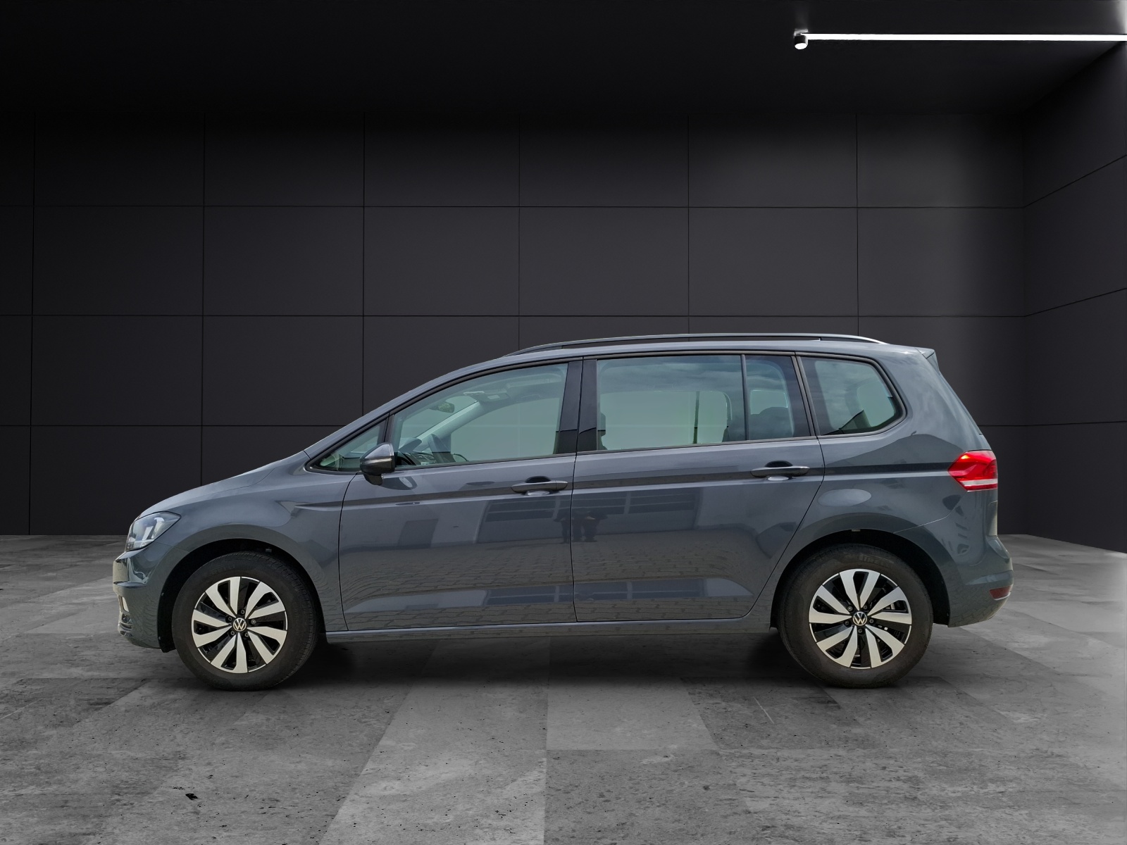 Fahrzeugabbildung Volkswagen Touran TSI Comfortline DSG 7-Si ACC PDC 4xSHZ LHZ