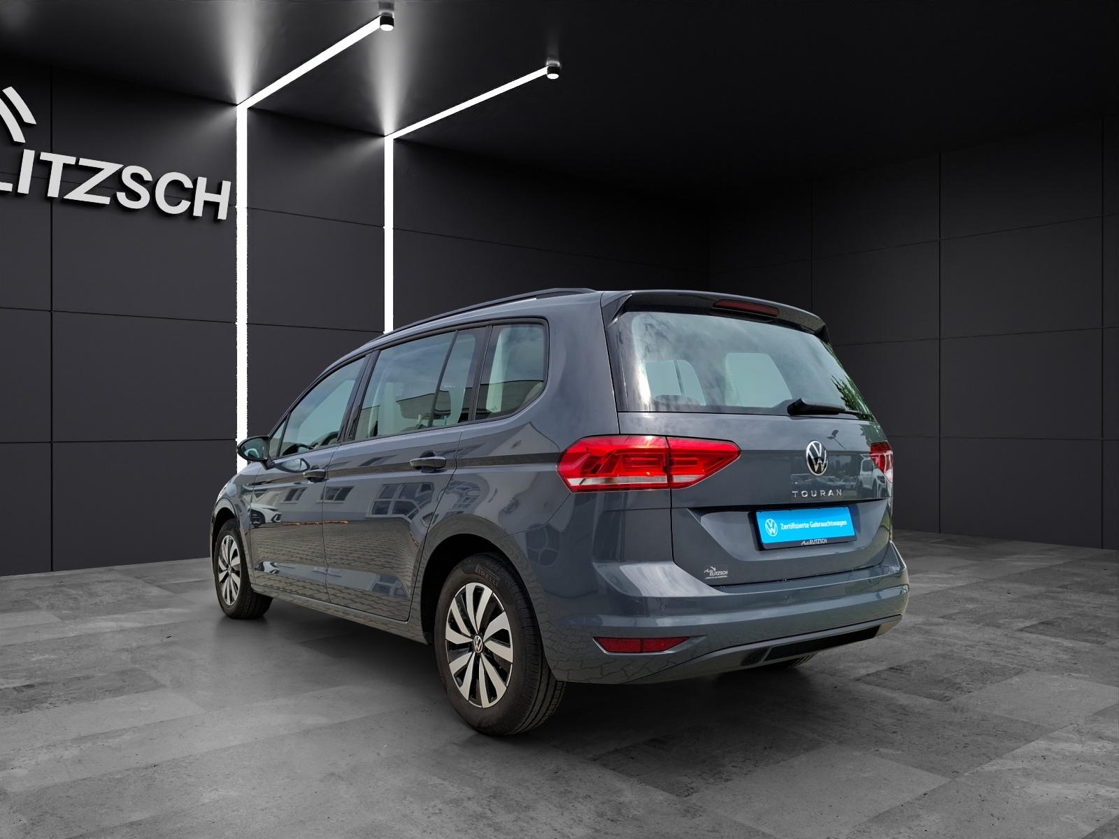 Fahrzeugabbildung Volkswagen Touran TSI Comfortline DSG 7-Si ACC PDC 4xSHZ LHZ