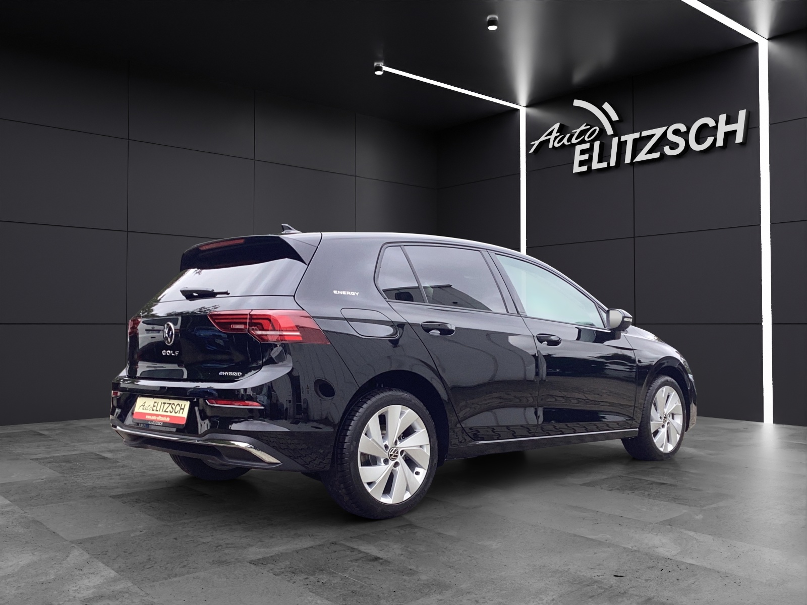 Fahrzeugabbildung Volkswagen Golf Energy AHZV LED DAB ACC