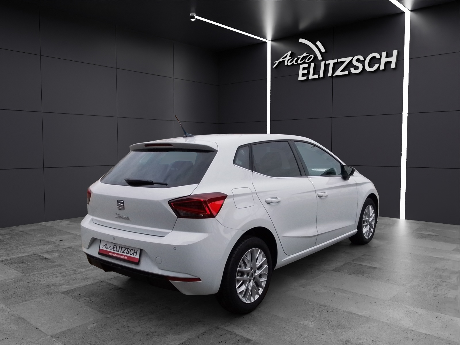 Fahrzeugabbildung SEAT Ibiza Xcellence LED Kamera