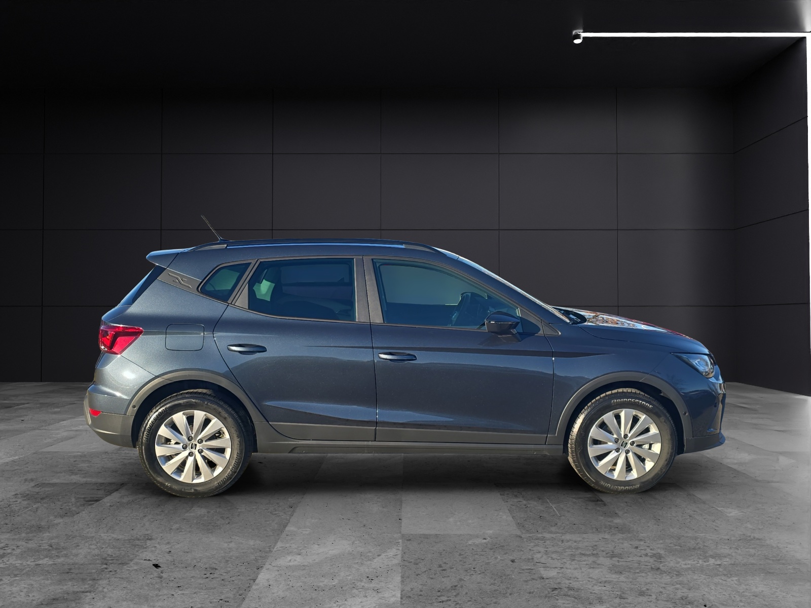 Fahrzeugabbildung SEAT Arona Road Edition 1.0 TSI LED KLIMA KAMERA