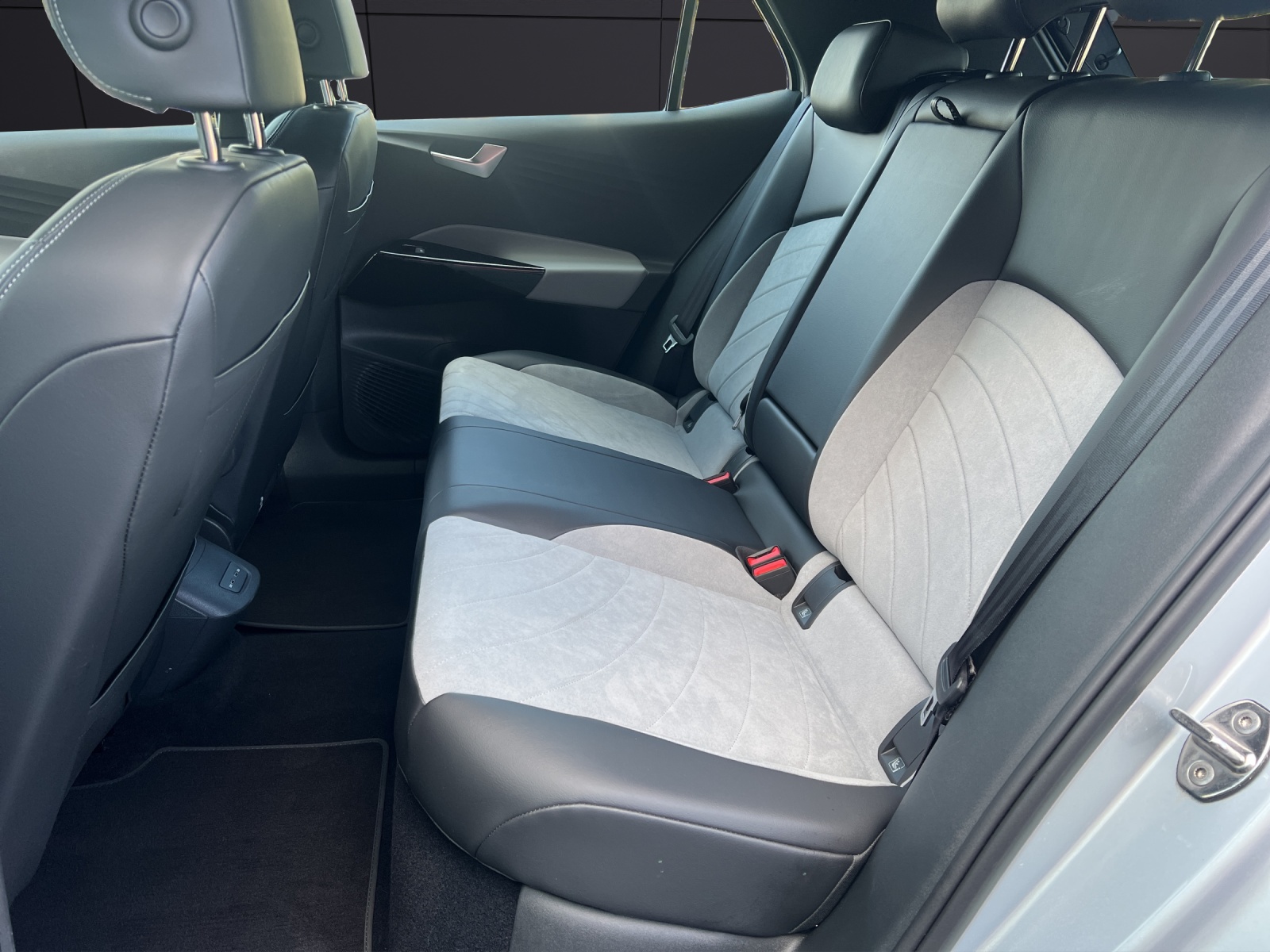 Fahrzeugabbildung Volkswagen ID.3 Pro S WäPu Navi ACC SHZ RFK LHZ 19