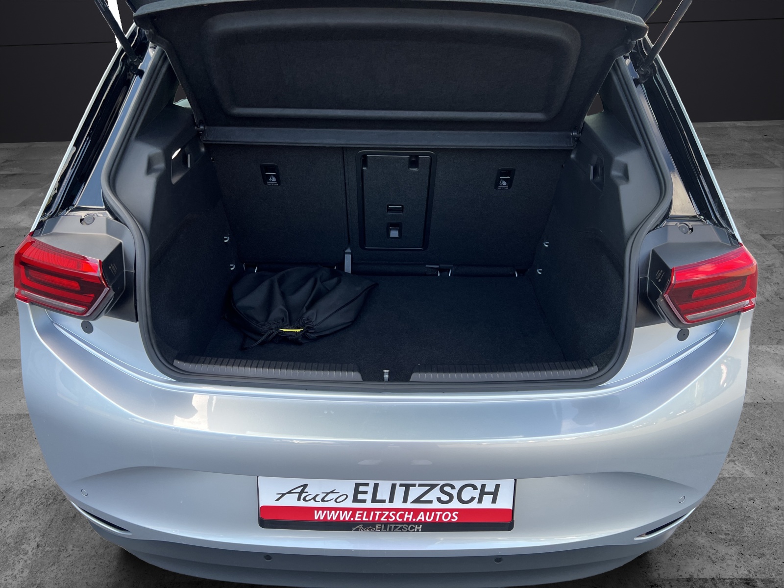 Fahrzeugabbildung Volkswagen ID.3 Pro S WäPu Navi ACC SHZ RFK LHZ 19