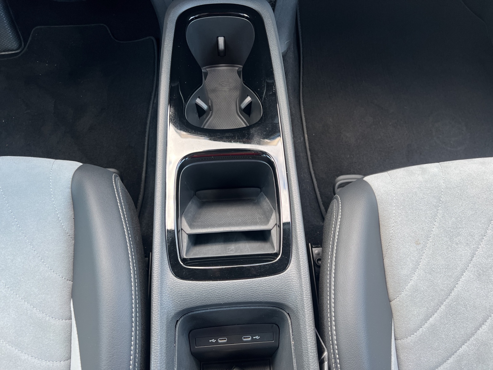 Fahrzeugabbildung Volkswagen ID.3 Pro S WäPu Navi ACC SHZ RFK LHZ 19