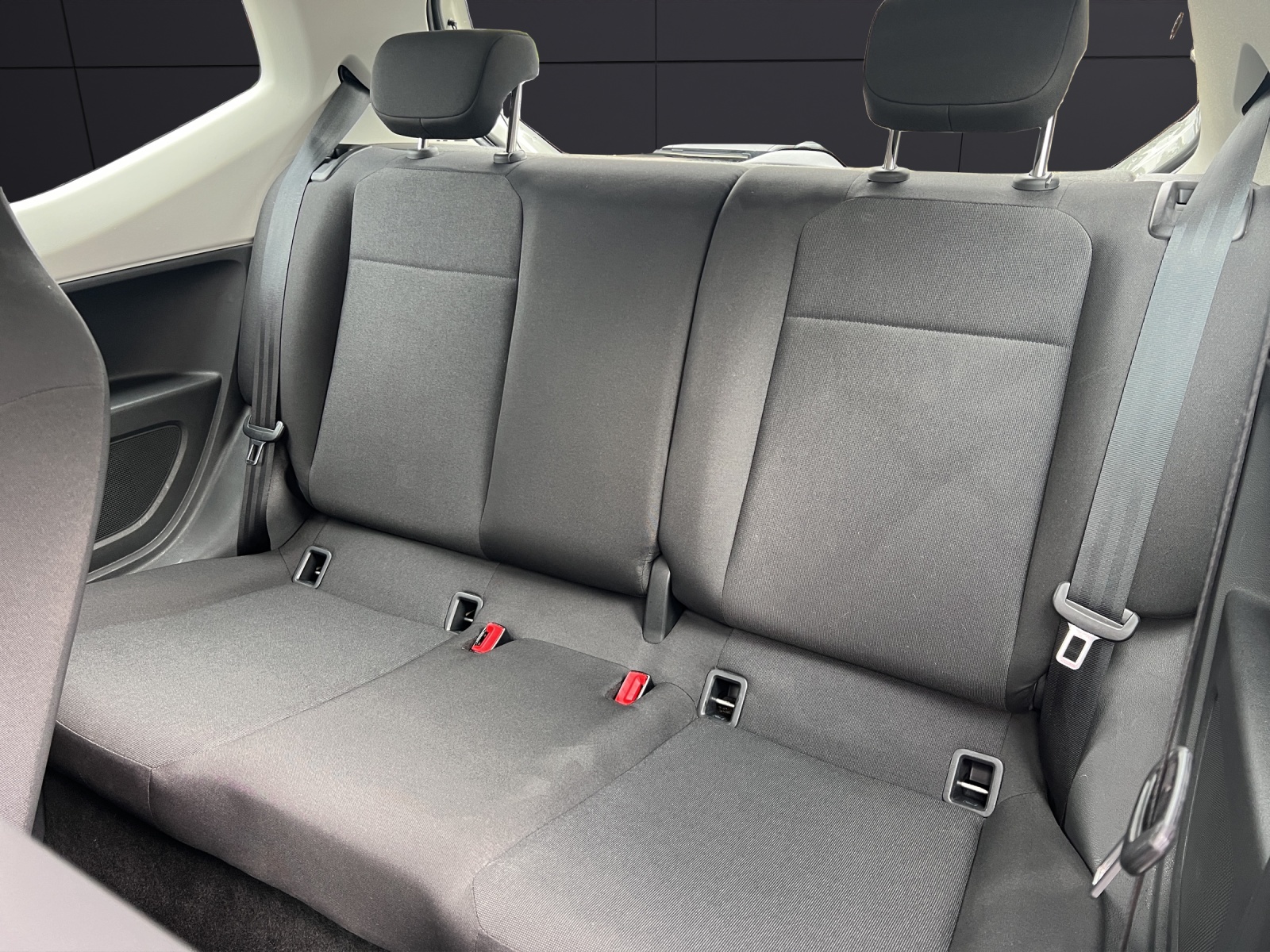 Fahrzeugabbildung Volkswagen up! 1.0 Basis Klima DAB GRA RFK