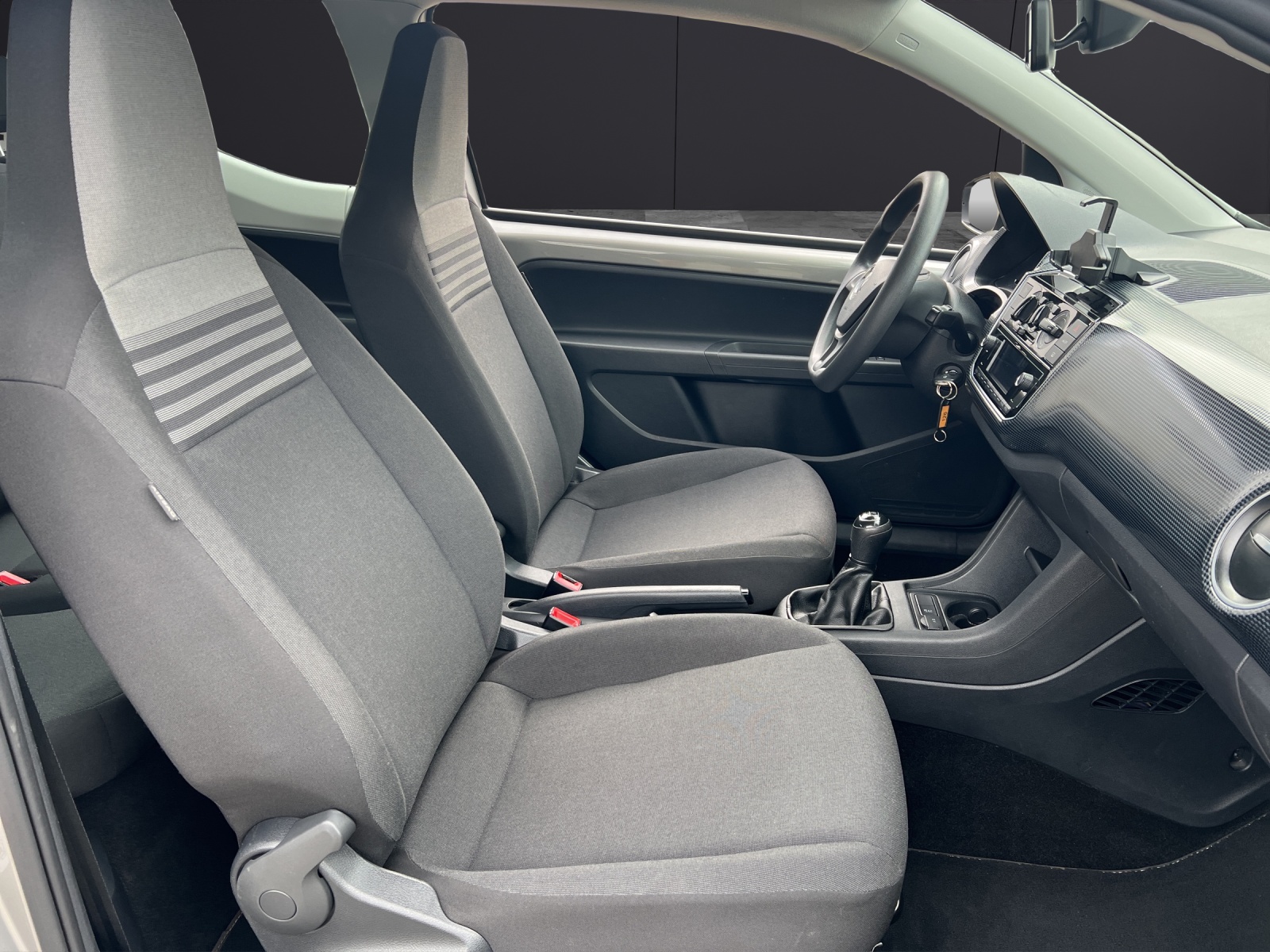 Fahrzeugabbildung Volkswagen up! 1.0 Basis Klima DAB GRA RFK