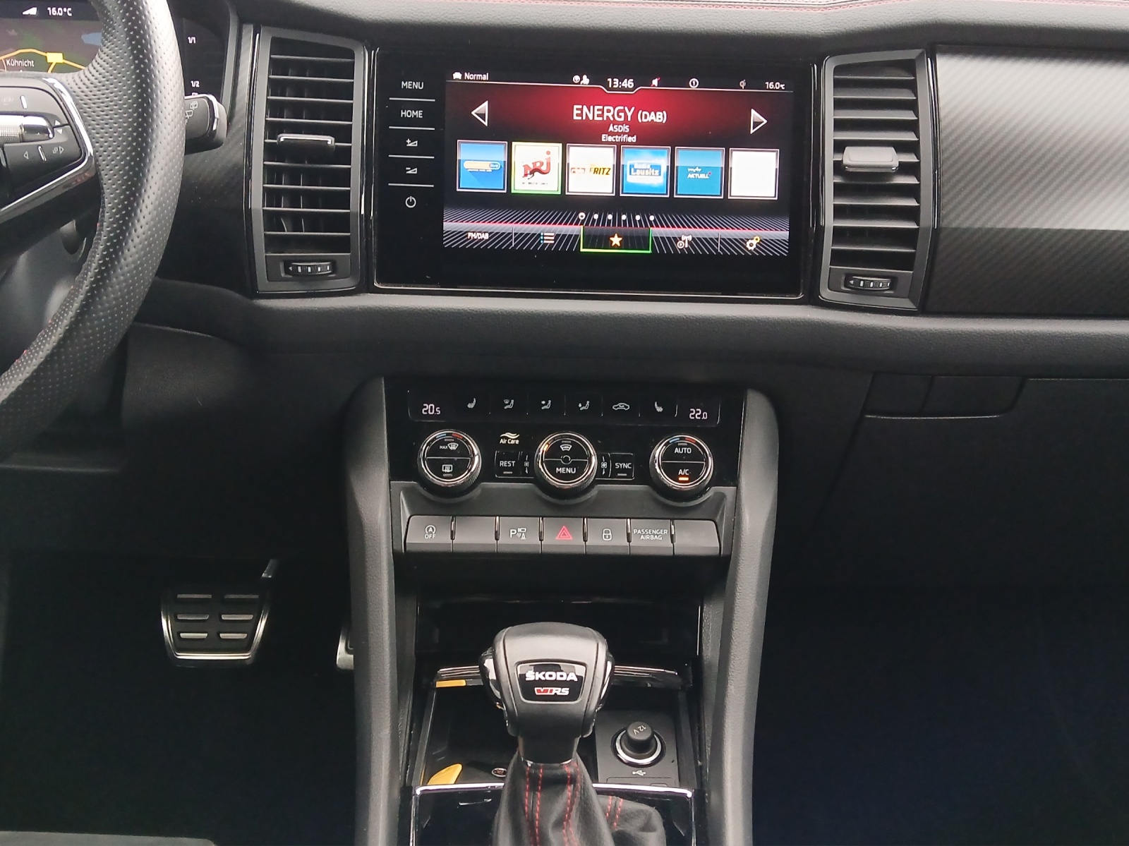 Fahrzeugabbildung SKODA Kodiaq RS 4x4 Matrix Navi AID GRA RFK SHZ 20