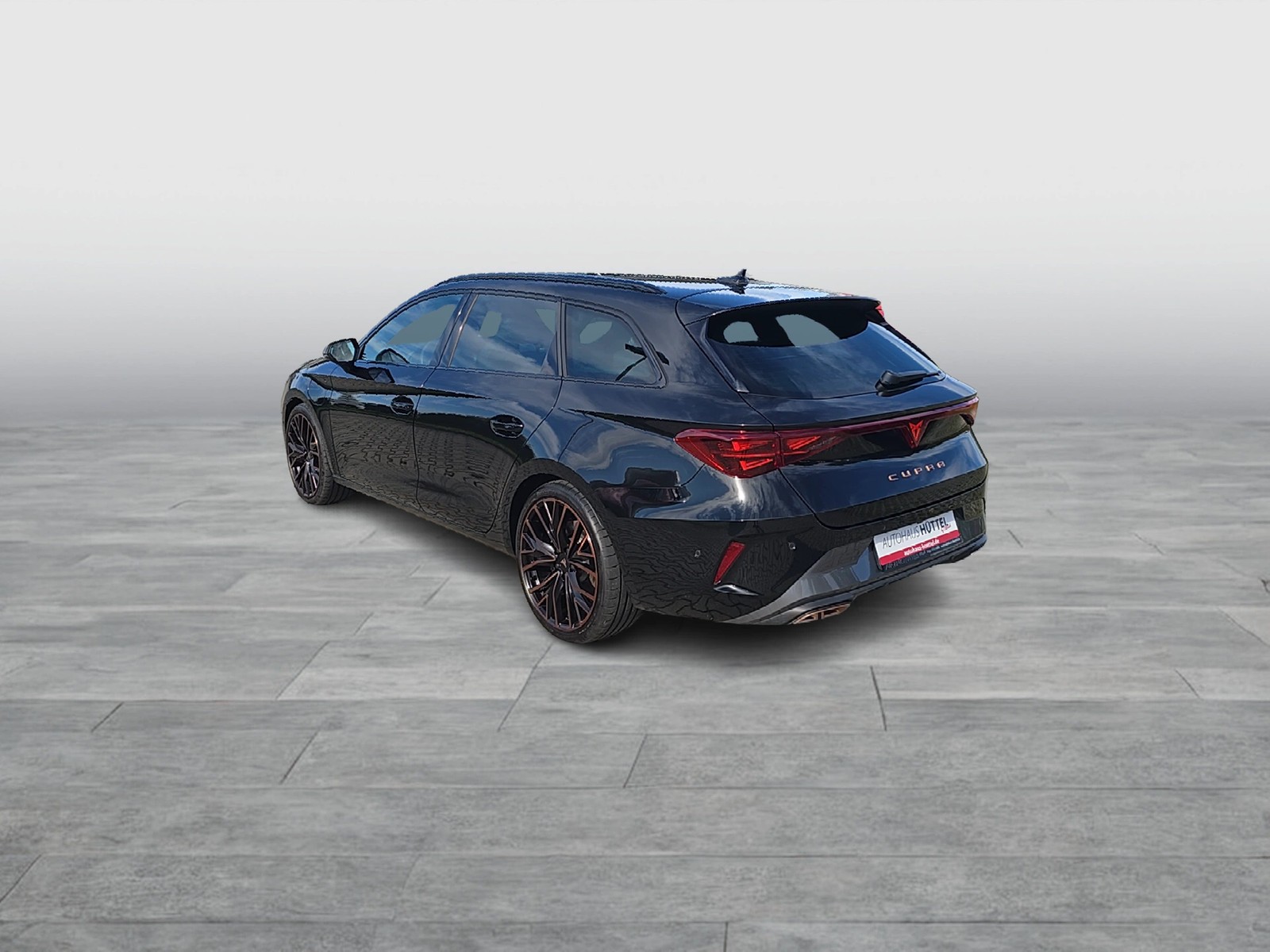 Fahrzeugabbildung CUPRA Leon Sportstourer 1.5 e-Hybrid 200 kW VZ AHZ MATRIX RFK SH