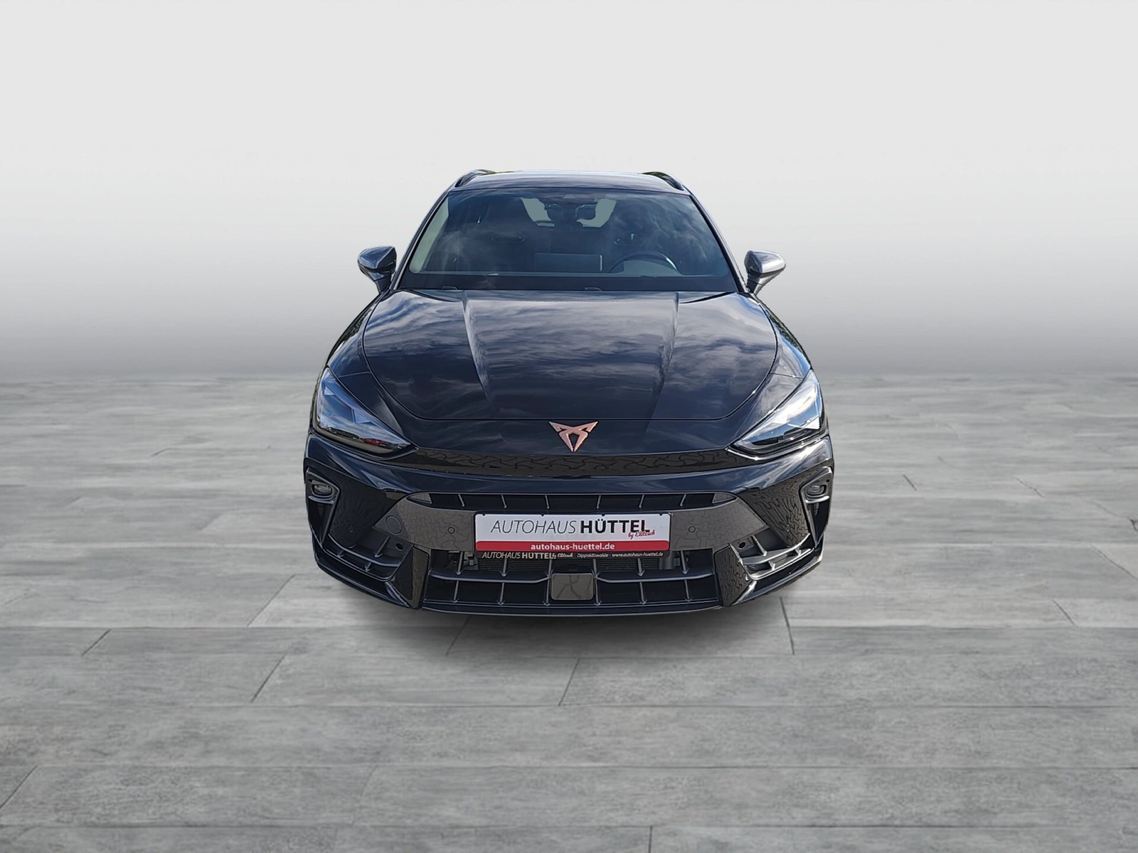 Fahrzeugabbildung CUPRA Leon Sportstourer 1.5 e-Hybrid 200 kW VZ AHZ MATRIX RFK SH