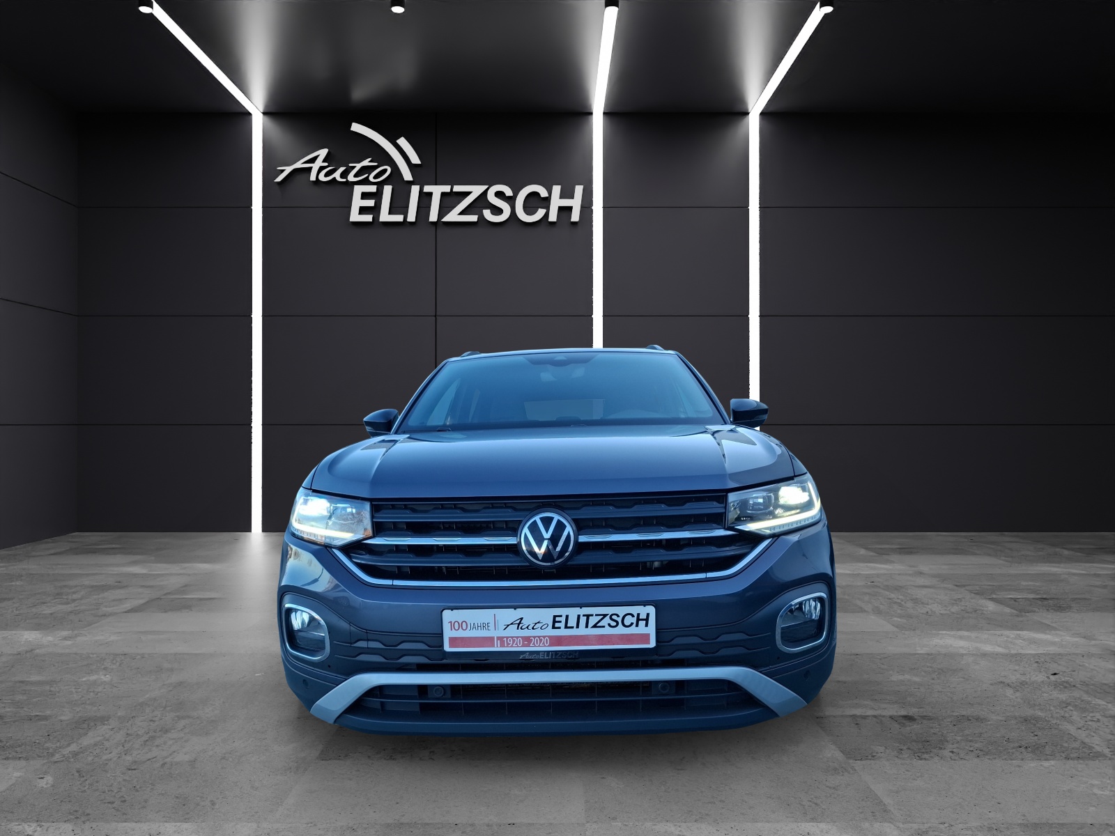 Fahrzeugabbildung Volkswagen T-Cross TSI Active DSG LED Navi AID ACC RFK SH 17