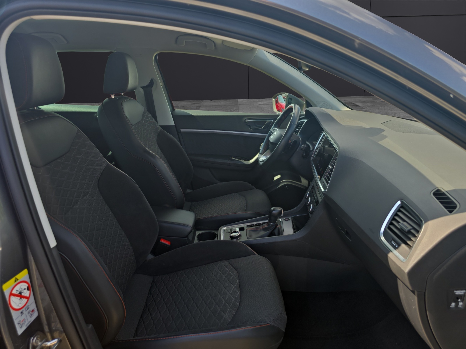 Fahrzeugabbildung SEAT Ateca FR 2.0 TSI 4Drive DSG KAMERA KLIMA NAVI