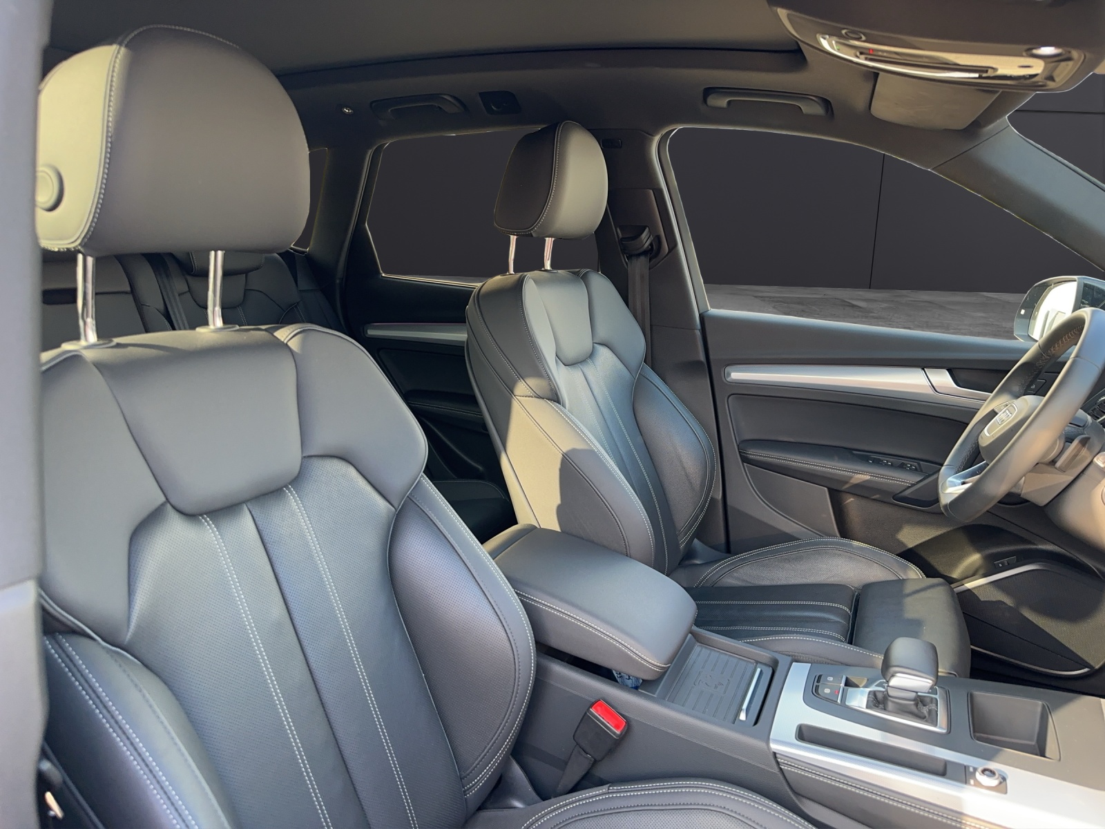 Fahrzeugabbildung Audi Q5 50 TDI quattro S line MATRIX LUFT 21