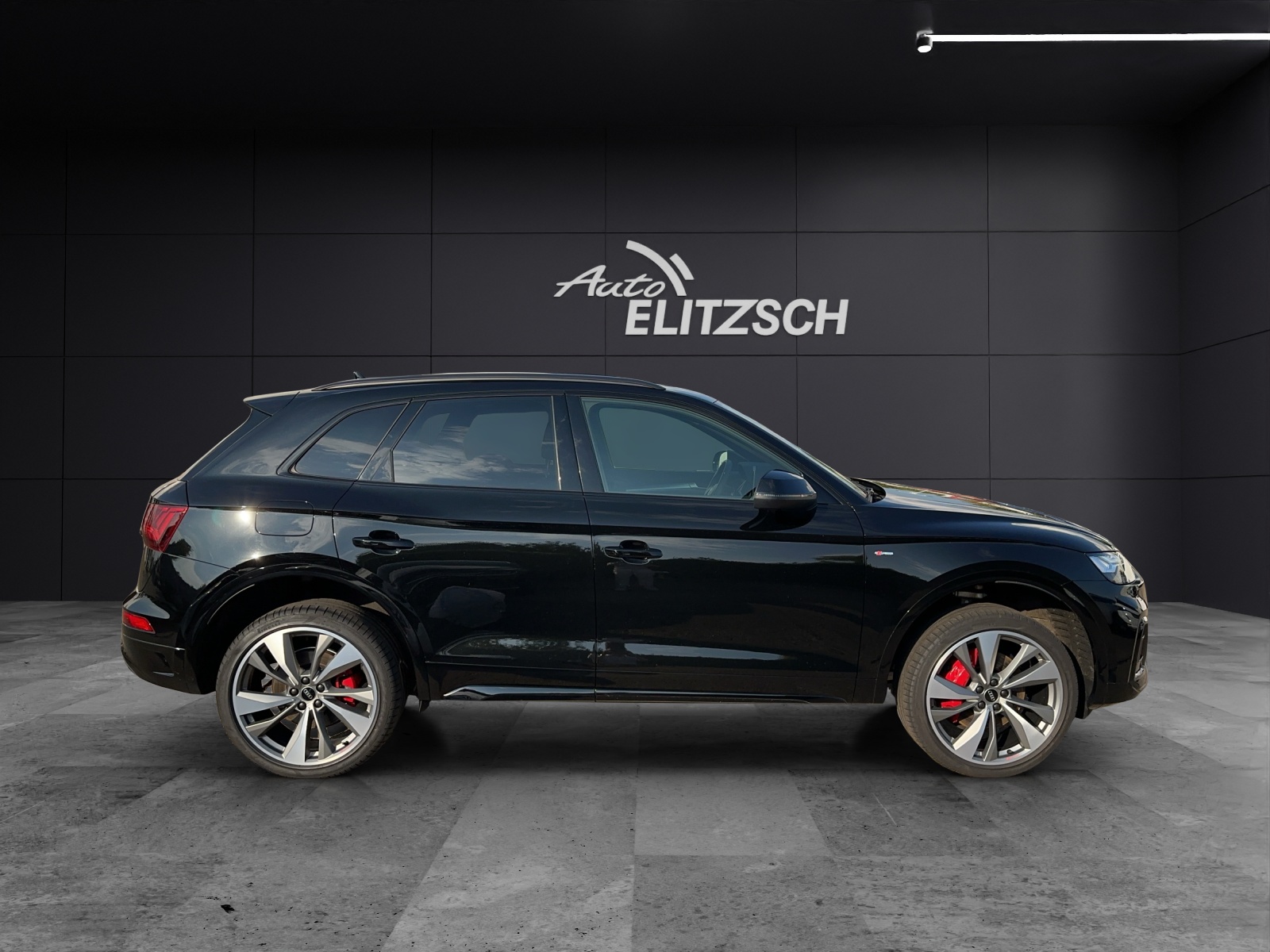 Fahrzeugabbildung Audi Q5 50 TDI quattro S line MATRIX LUFT 21