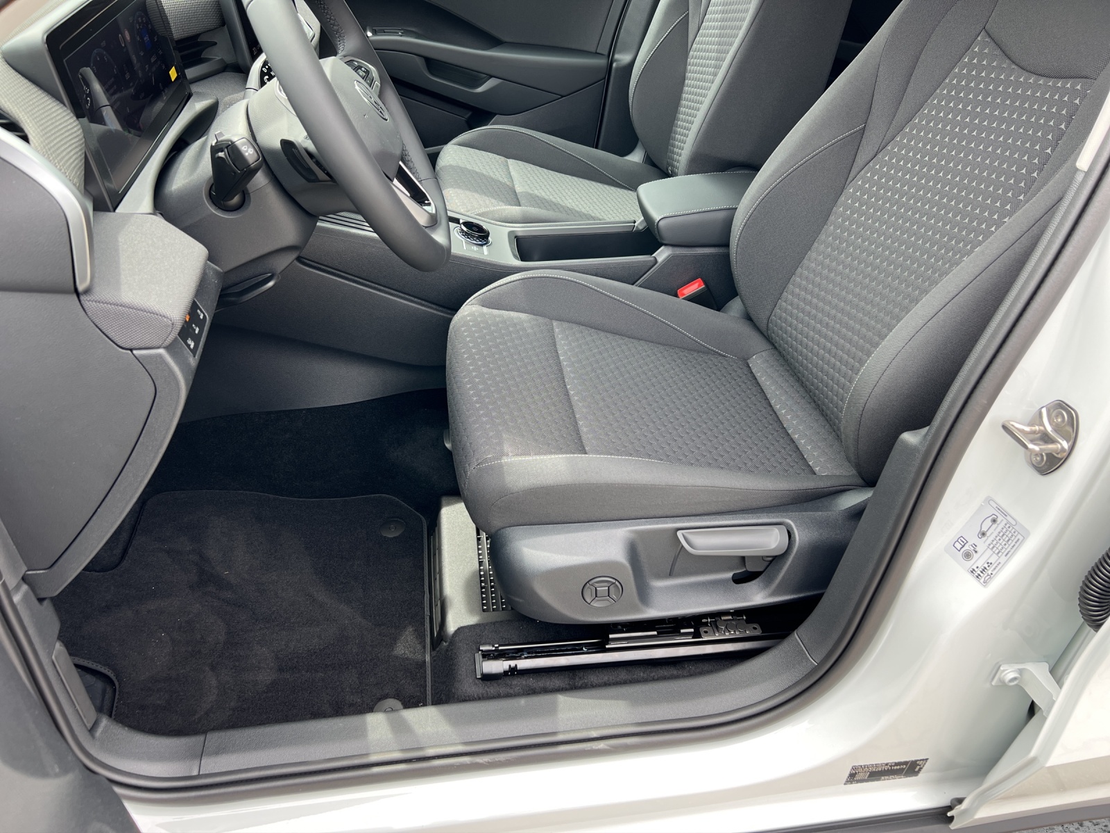 Fahrzeugabbildung Volkswagen T-Roc Energy eTSI NAVI