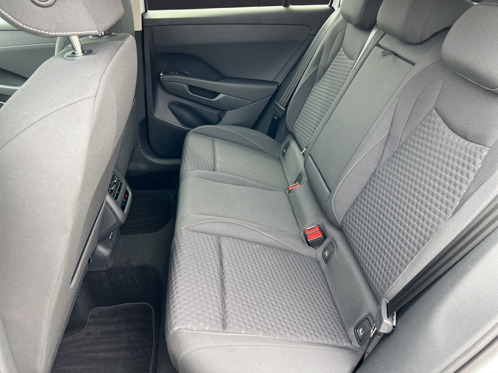 Fahrzeugabbildung Volkswagen T-Roc Energy eTSI NAVI