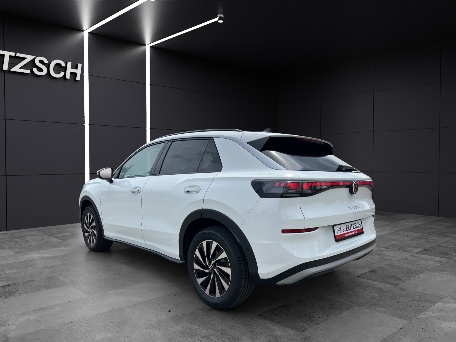 Fahrzeugabbildung Volkswagen T-Roc Energy eTSI NAVI