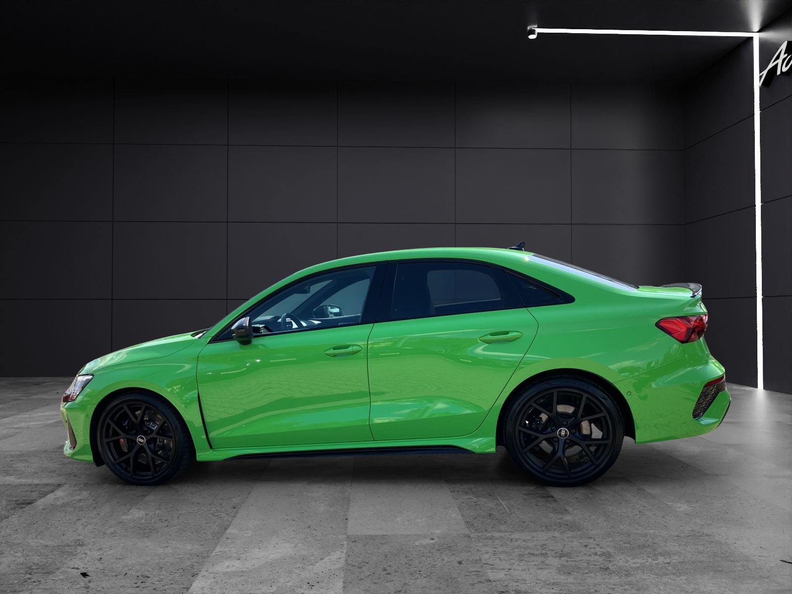 Fahrzeugabbildung Audi RS 3 Lim. TFSI quattro Matrix ACC SHZ PDC NAVI KLIMA