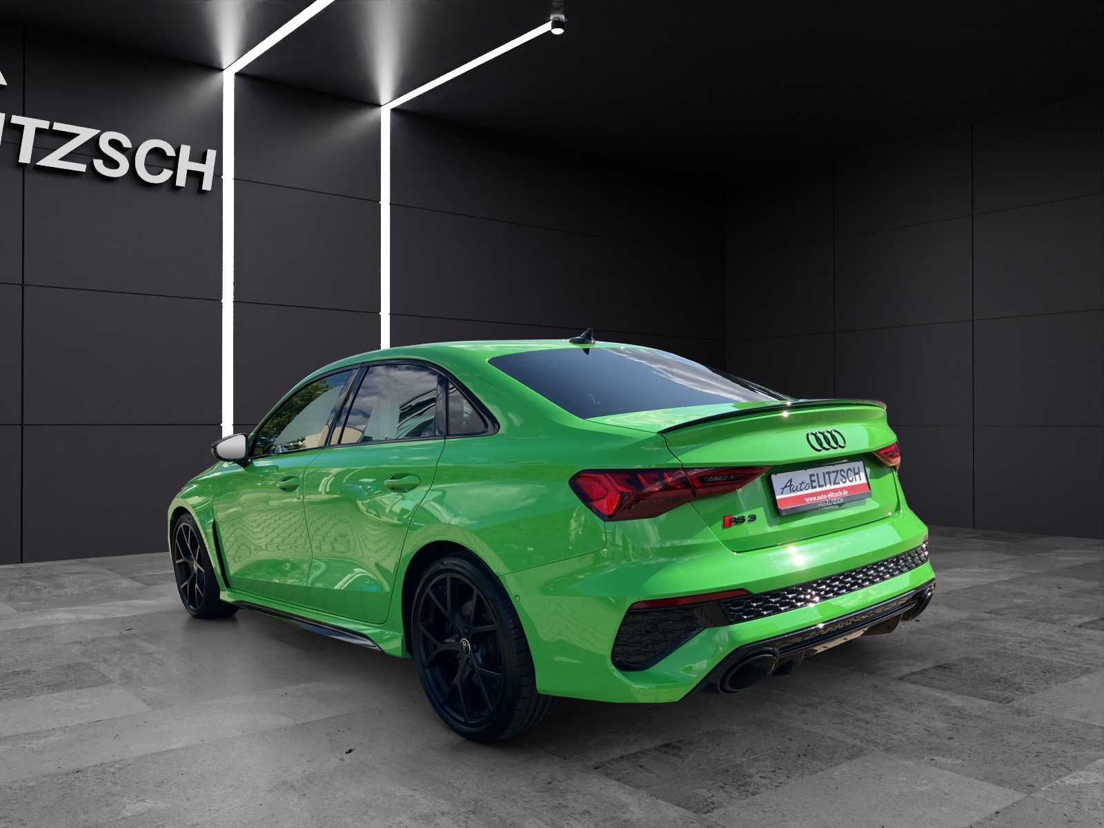Fahrzeugabbildung Audi RS 3 Lim. TFSI quattro Matrix ACC SHZ PDC NAVI KLIMA