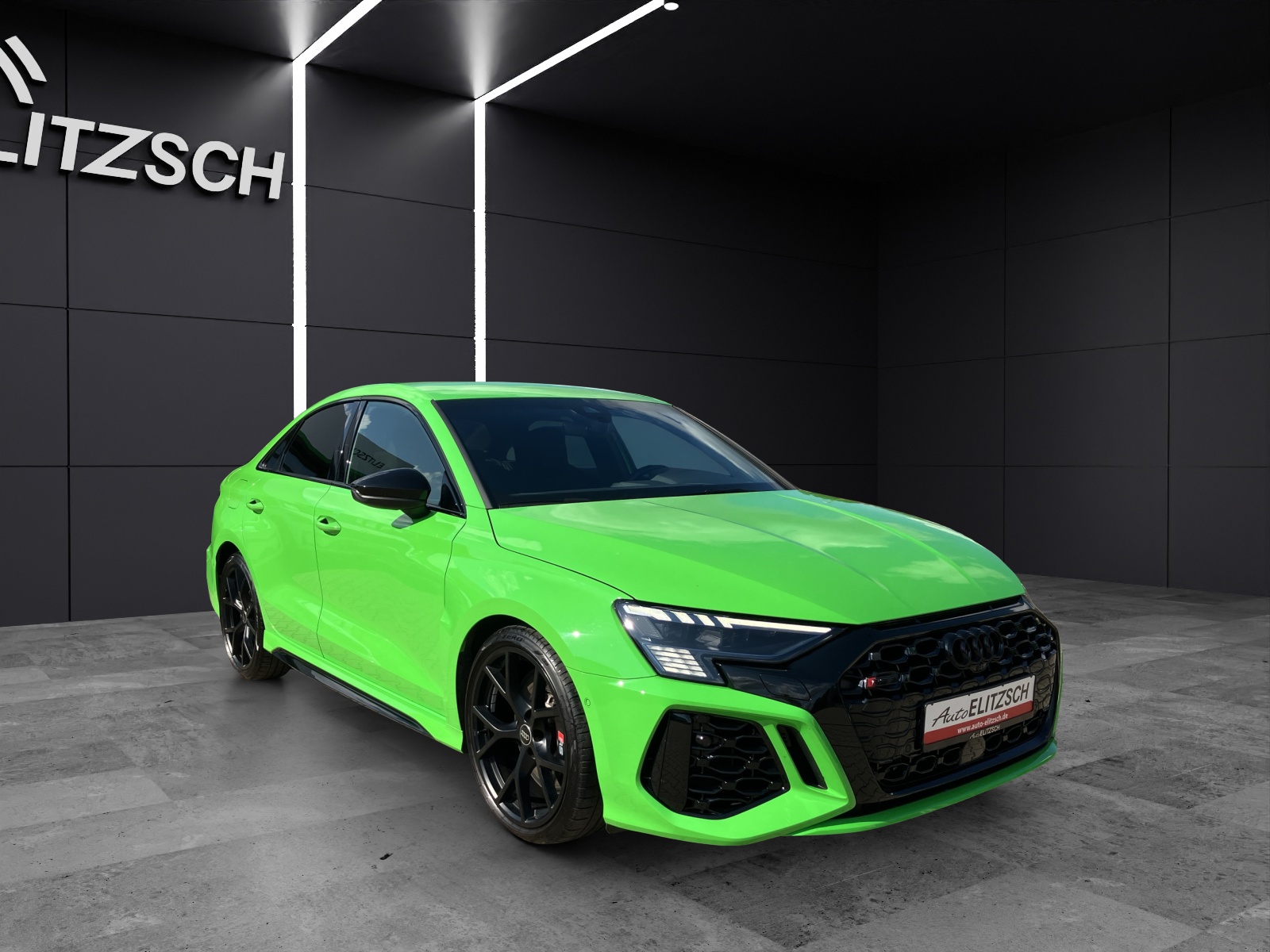 Fahrzeugabbildung Audi RS 3 Lim. TFSI quattro Matrix ACC SHZ PDC NAVI KLIMA