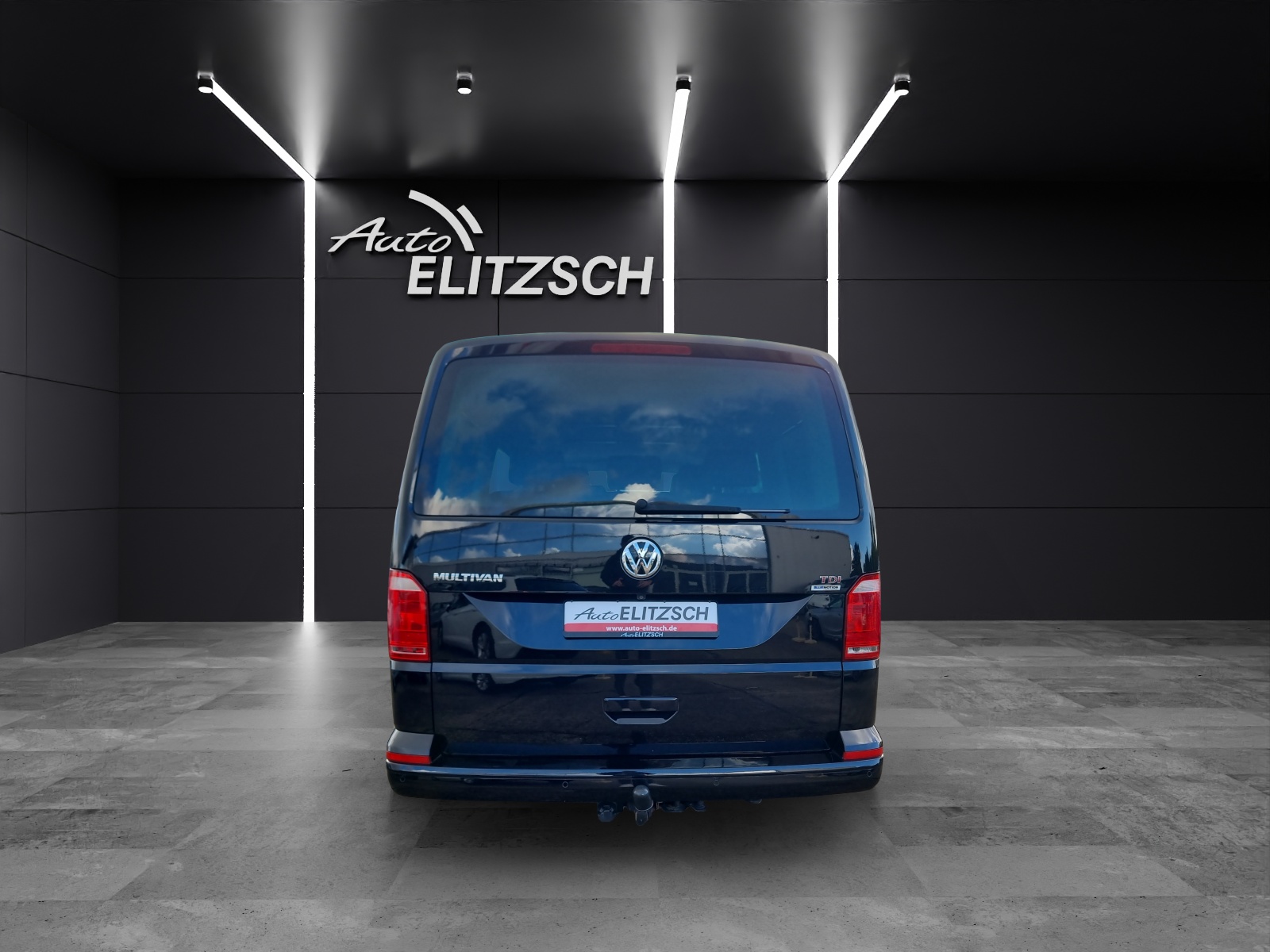 Fahrzeugabbildung Volkswagen T6 Multivan TDI DSG Comfortline LEDER STH 7-SITZER 18