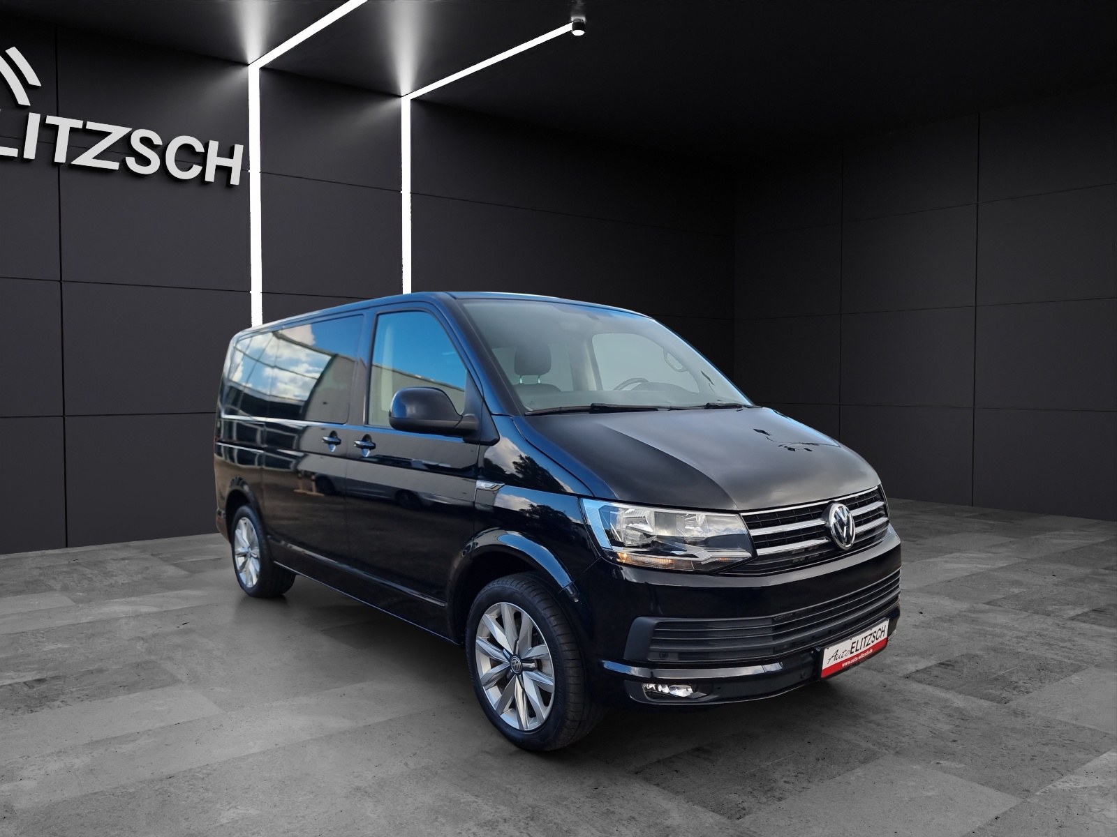 Fahrzeugabbildung Volkswagen T6 Multivan TDI DSG Comfortline LEDER STH 7-SITZER 18
