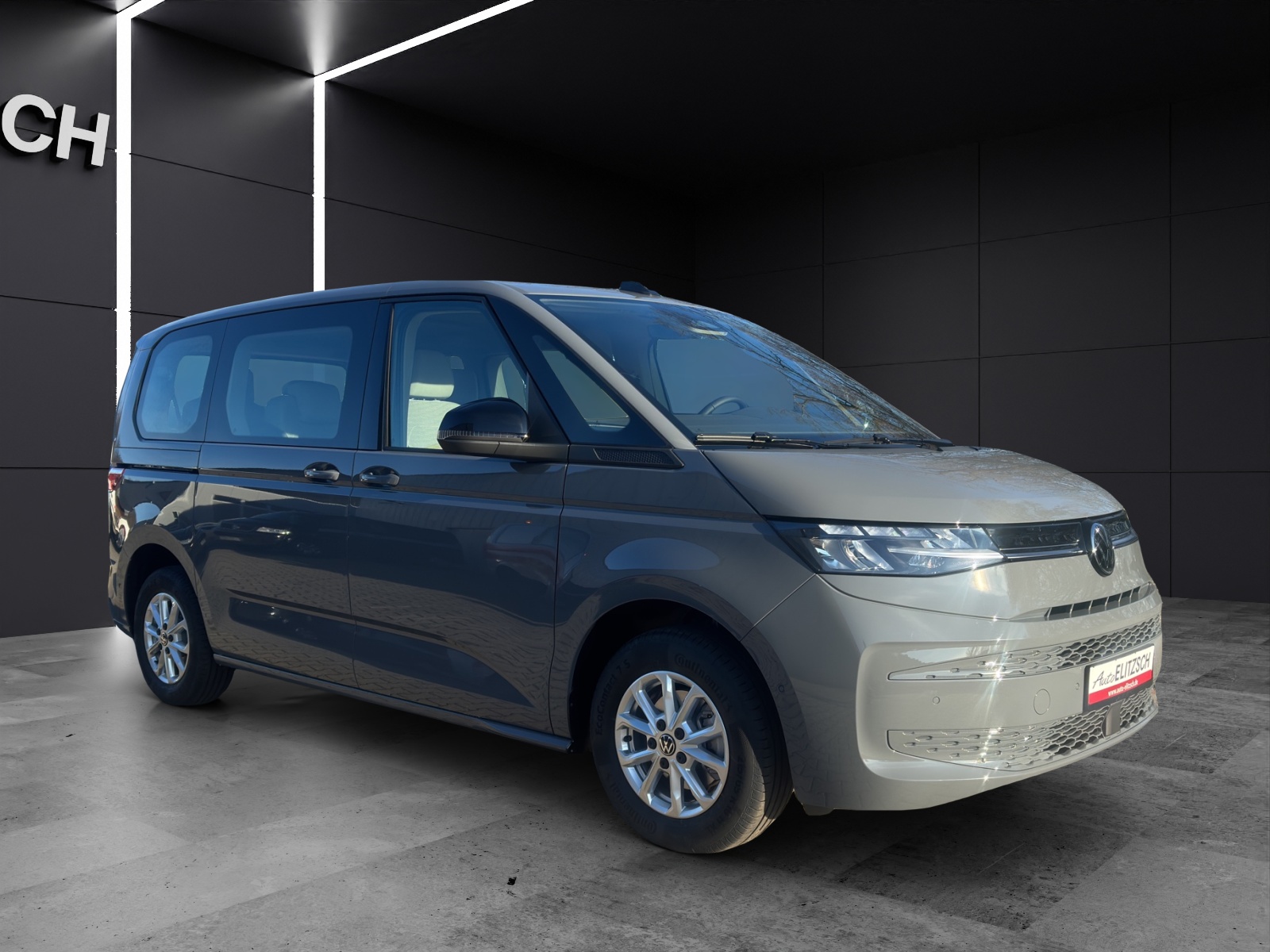 Fahrzeugabbildung Volkswagen T7 Multivan TDI SCR KÜ SHZ RFK
