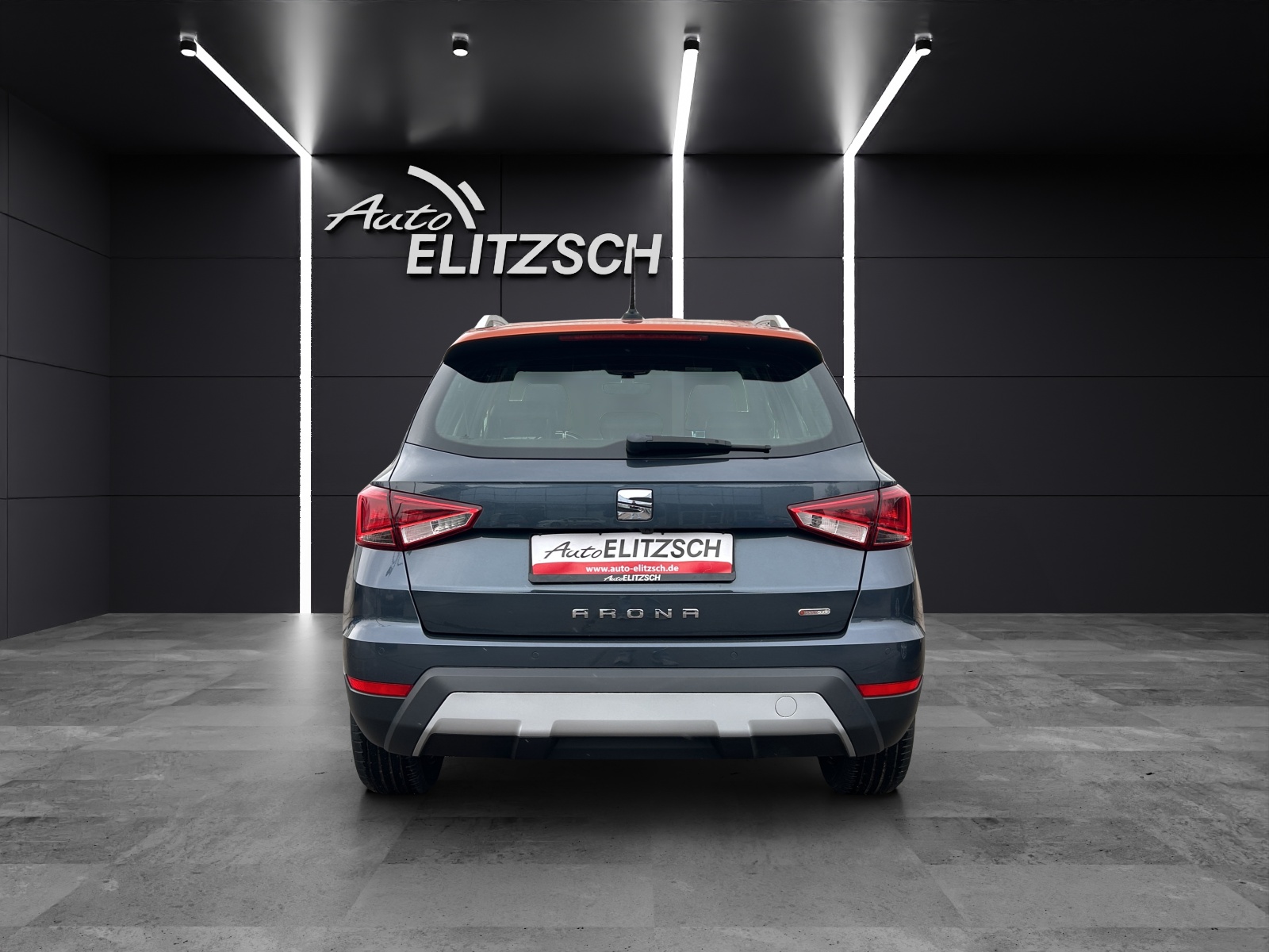 Fahrzeugabbildung SEAT Arona TSI FR DSG LED ACC AHK SH PDC Beats SeatConnect Ambiente Klima