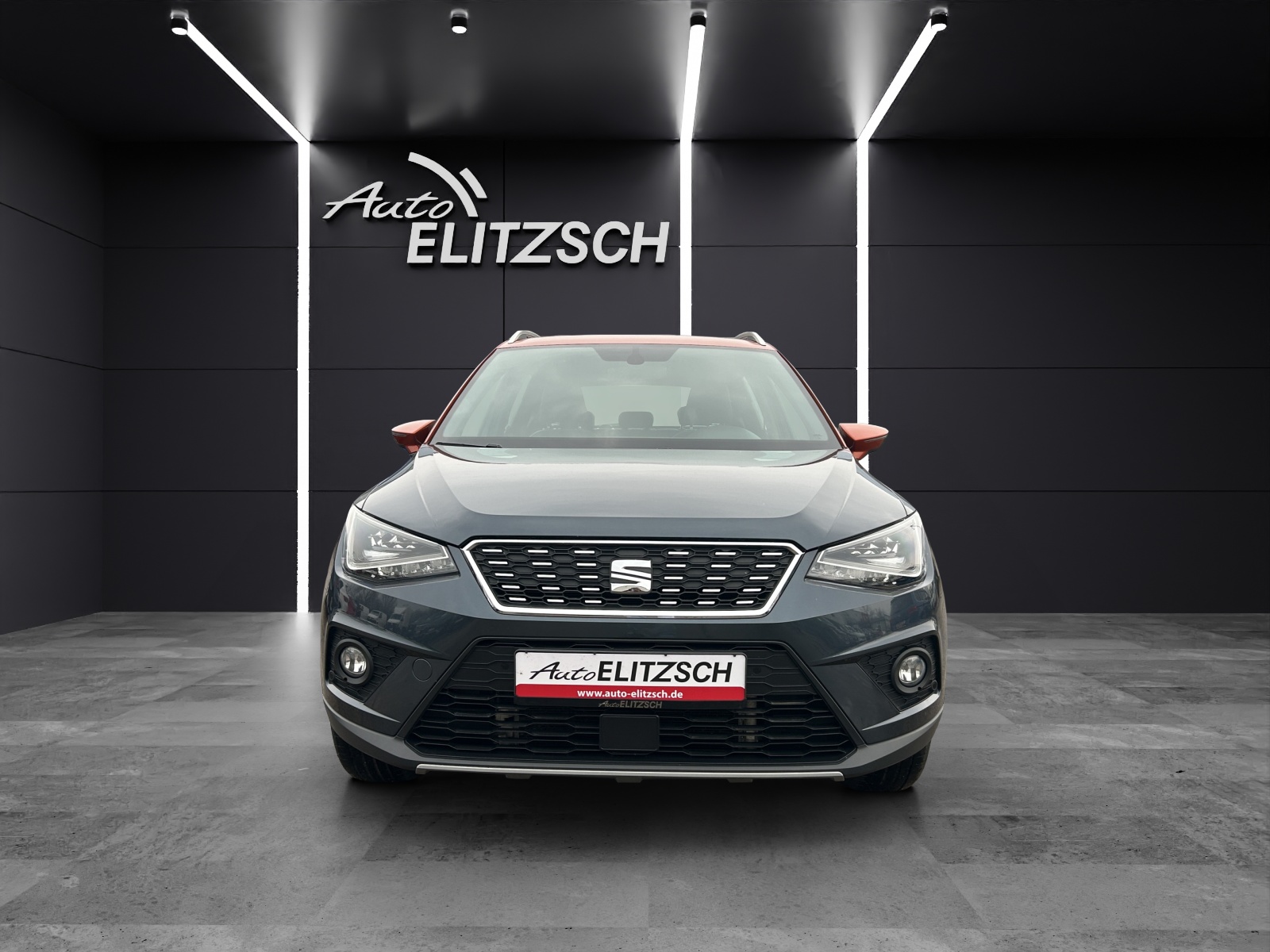 Fahrzeugabbildung SEAT Arona TSI FR DSG LED ACC AHK SH PDC Beats SeatConnect Ambiente Klima