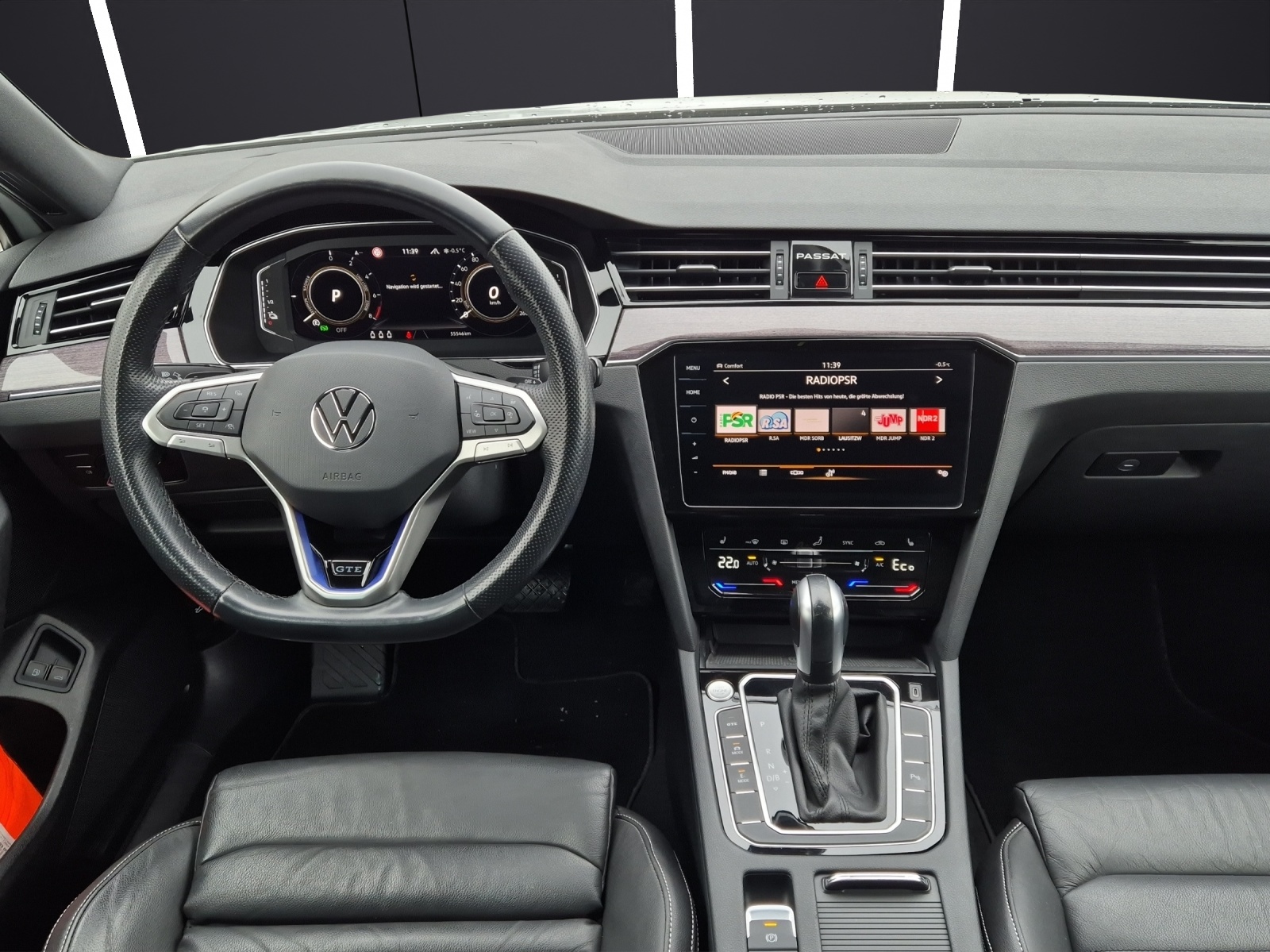 Fahrzeugabbildung Volkswagen Passat Variant GTE R-Line Standhzg MatrixLED AHK Leder HUD Pano AID ACC RFK