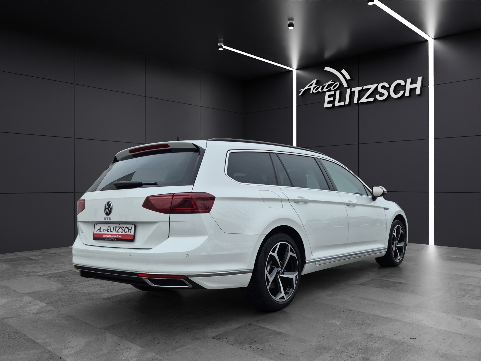 Fahrzeugabbildung Volkswagen Passat Variant GTE R-Line Standhzg MatrixLED AHK Leder HUD Pano AID ACC RFK