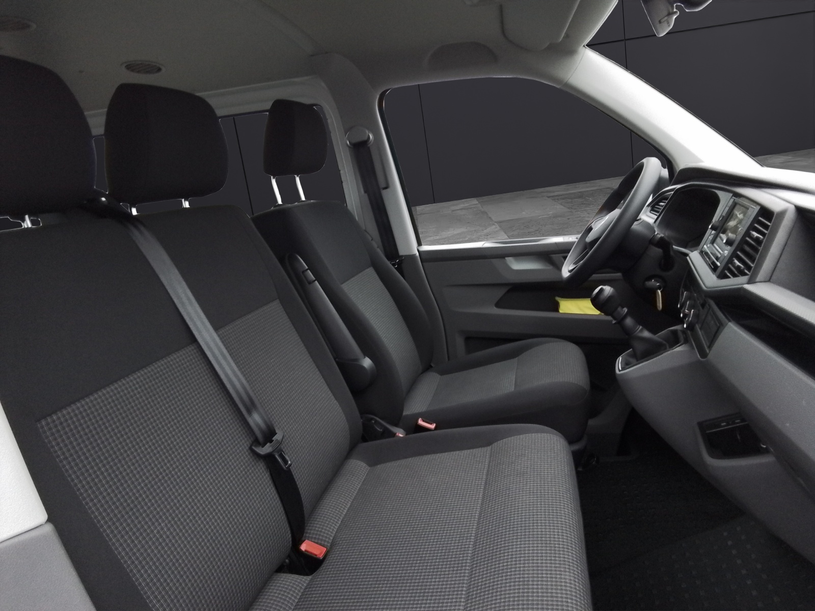 Fahrzeugabbildung Volkswagen T6 Kombi T6.1 TDI 9-Sitzer SITZH. PDC KLIMA RFK