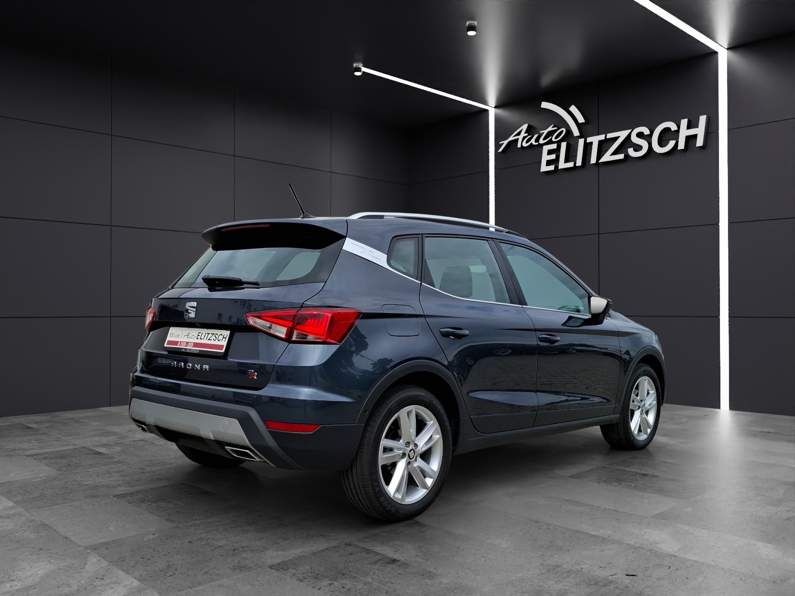 Fahrzeugabbildung SEAT Arona TSI FR-Line DSG LED Navi AID ACC RFK SH