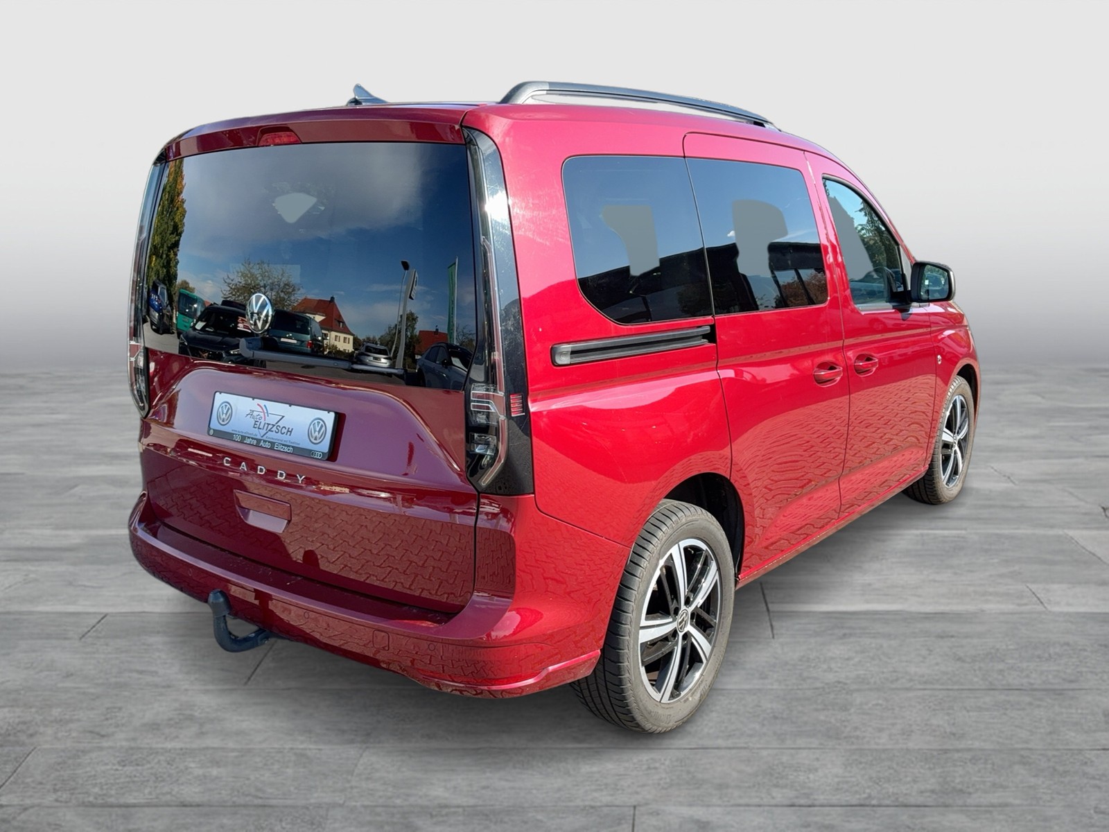 Fahrzeugabbildung Volkswagen Caddy TDI Life Standhzg. LED AHK Navi ACC PDC SHZ LM