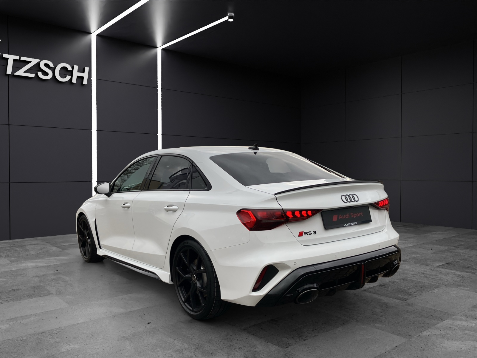 Fahrzeugabbildung Audi RS 3 Limousine 2.5 TFSI quattro Matrix LED, NAVI, ACC , 294 KW