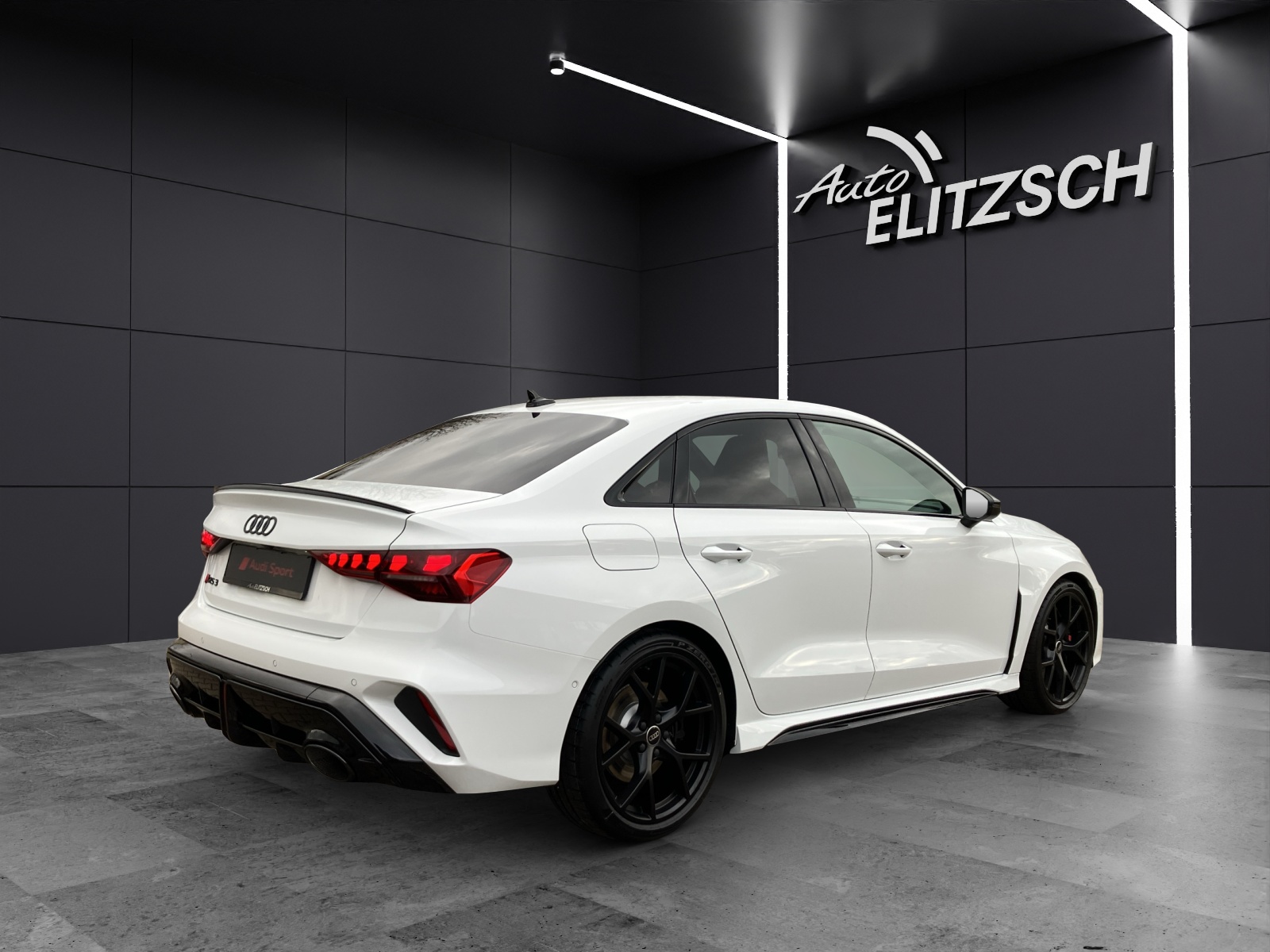 Fahrzeugabbildung Audi RS 3 Limousine 2.5 TFSI quattro Matrix LED, NAVI, ACC , 294 KW