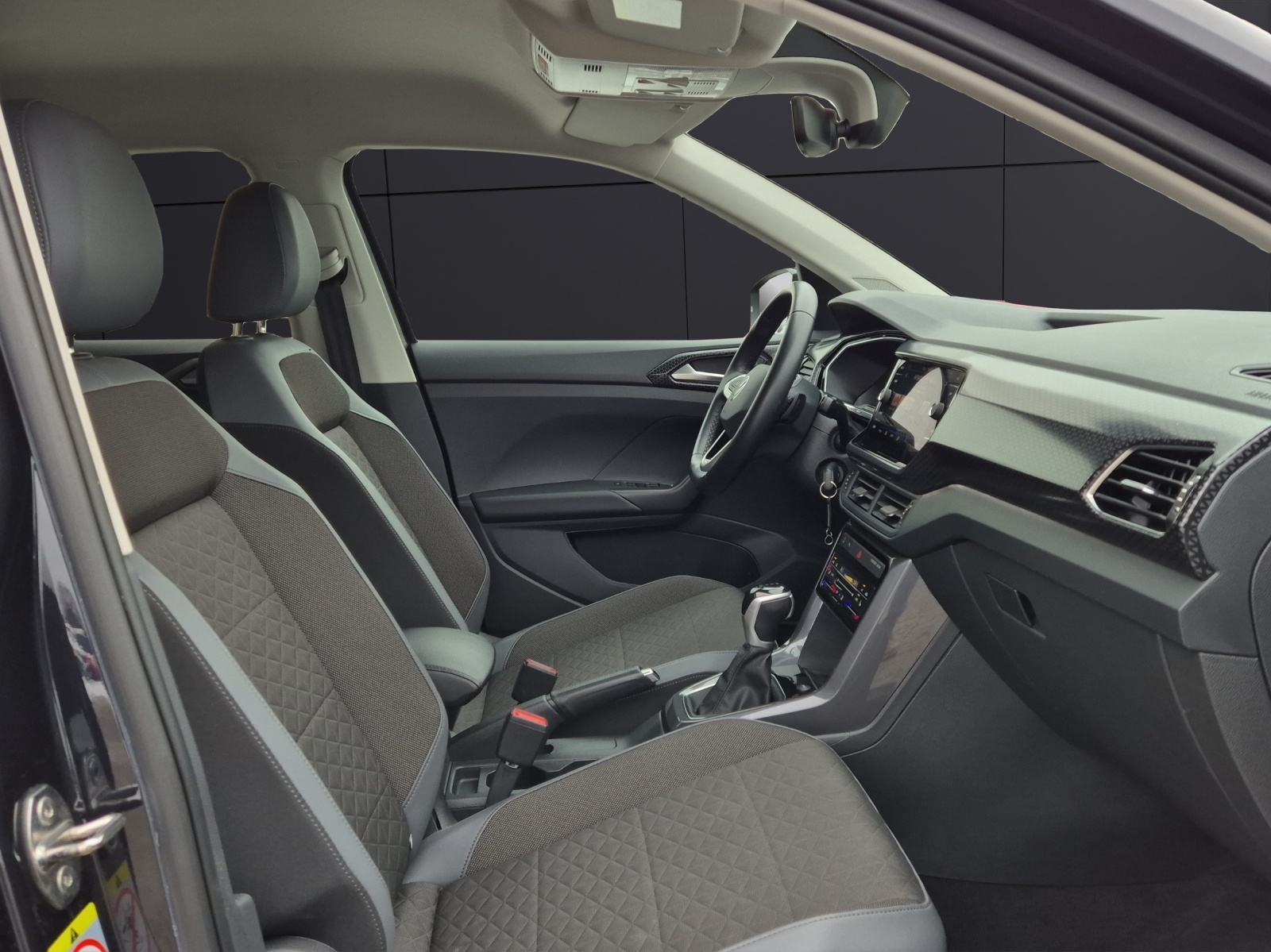 Fahrzeugabbildung Volkswagen T-Cross Style DSG AHK Kamera ACC LED Navi Climatronic