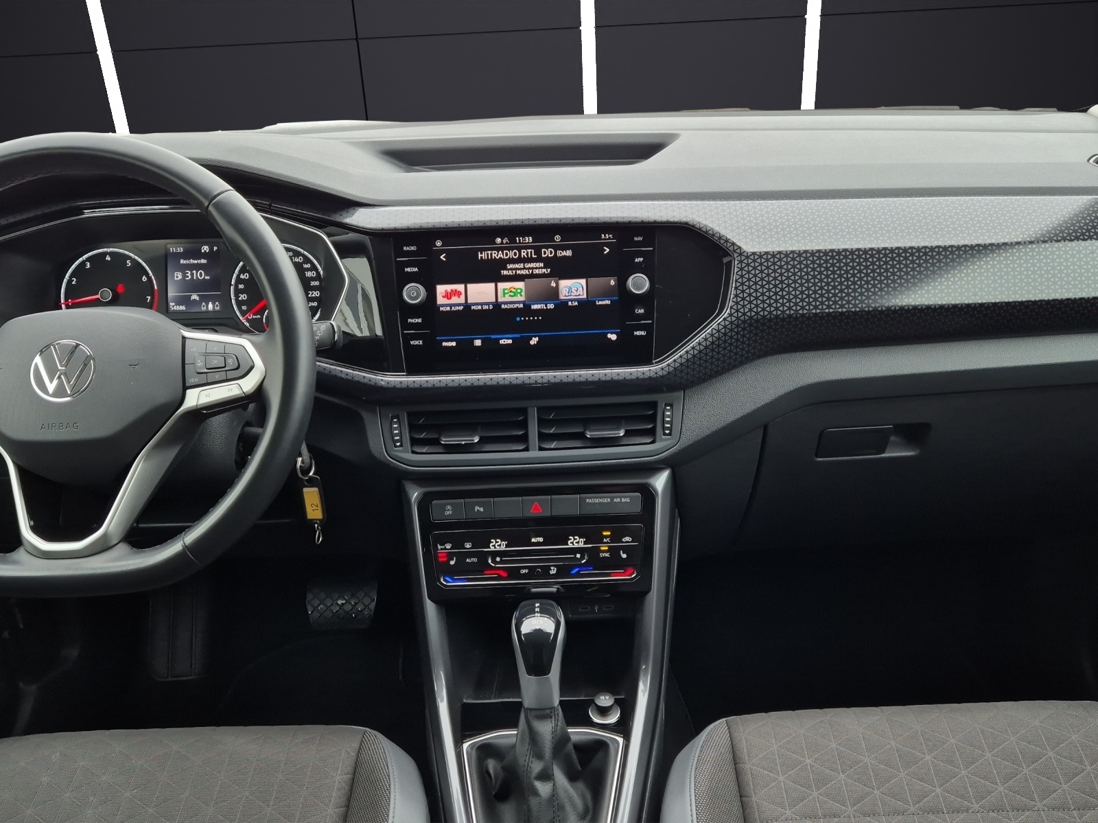 Fahrzeugabbildung Volkswagen T-Cross Style DSG AHK Kamera ACC LED Navi Climatronic