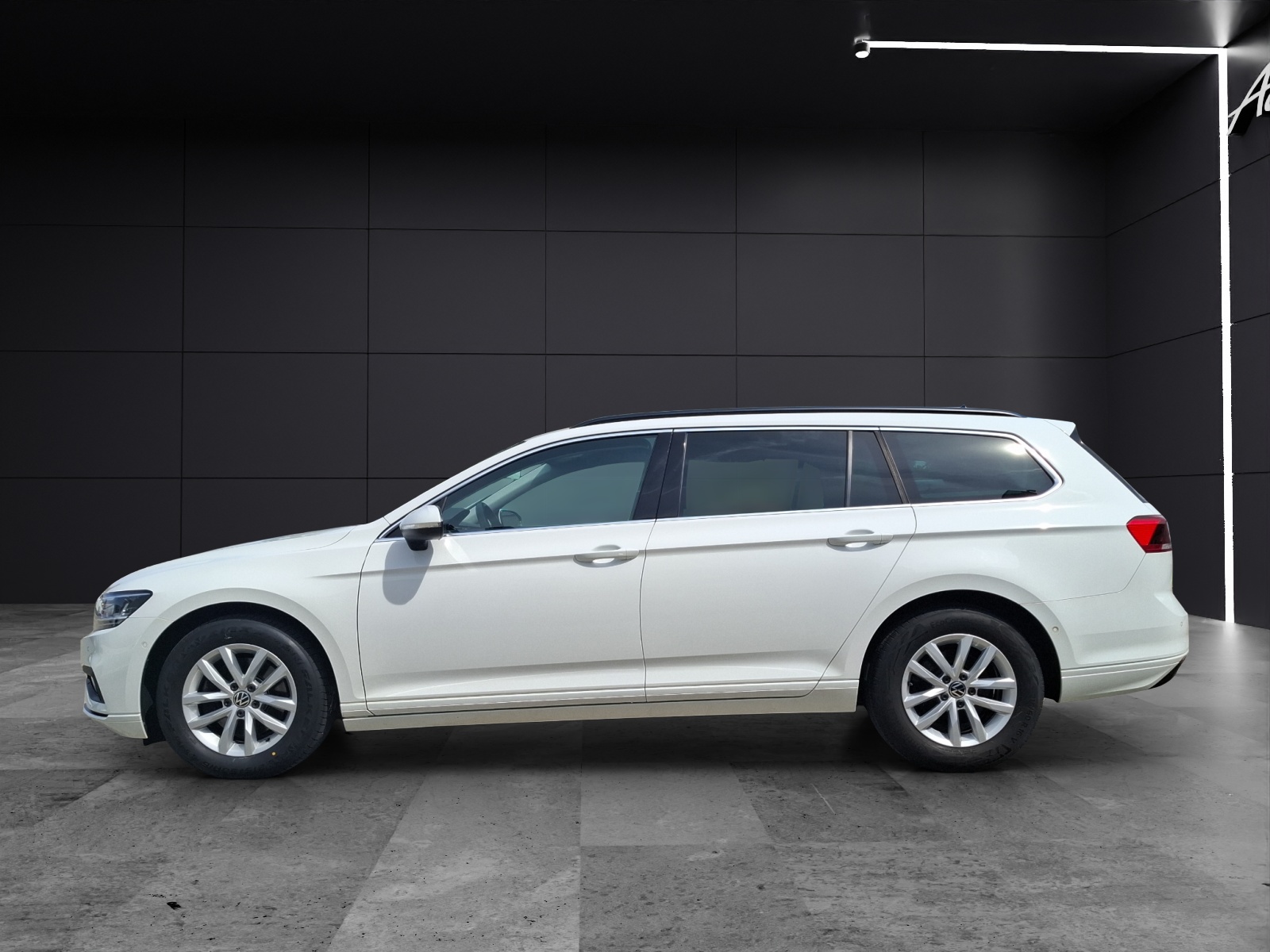Fahrzeugabbildung Volkswagen Passat Variant TDI Business DSG LED Navi AID ACC RFK SH
