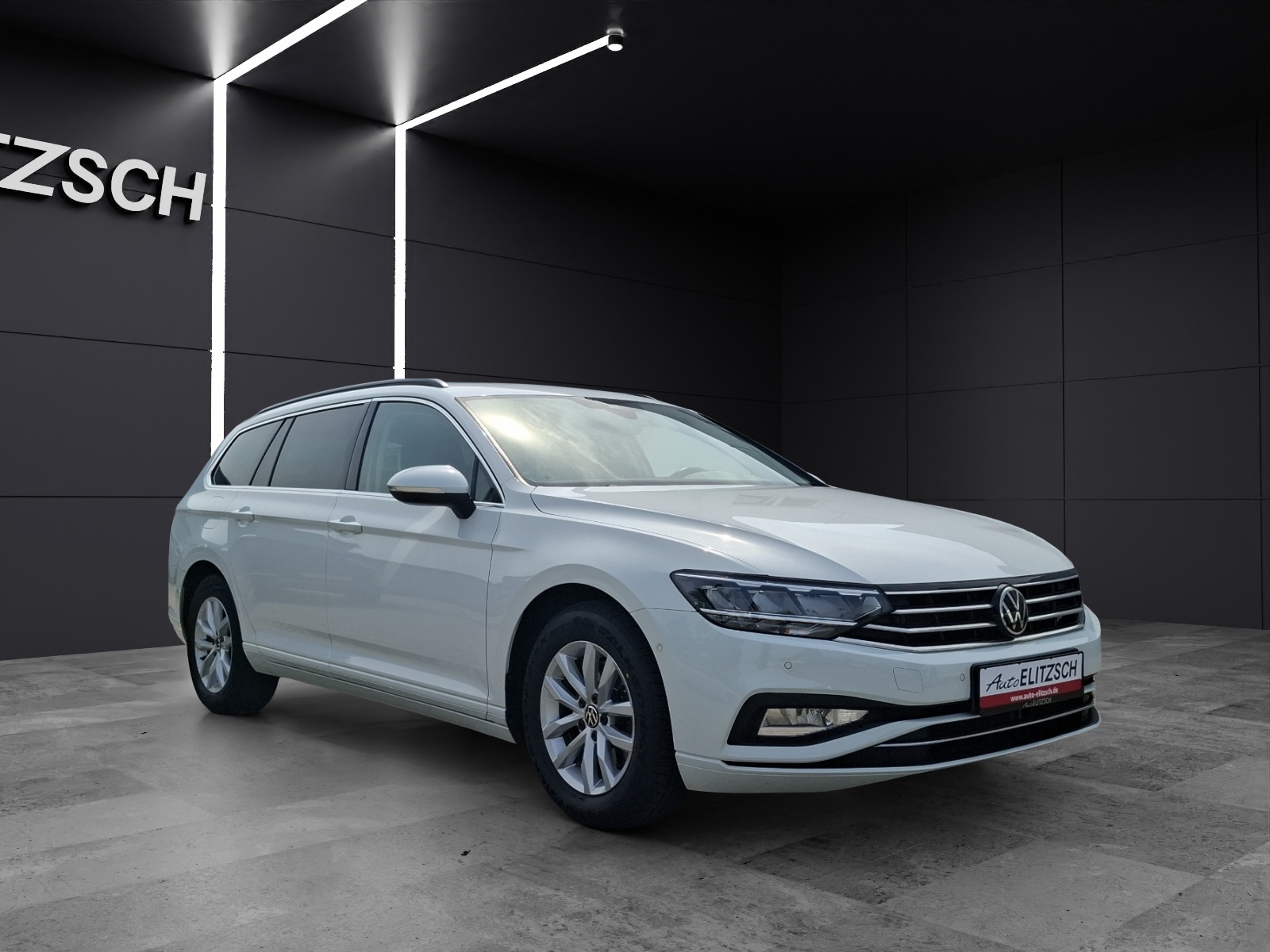 Fahrzeugabbildung Volkswagen Passat Variant TDI Business DSG LED Navi AID ACC RFK SH