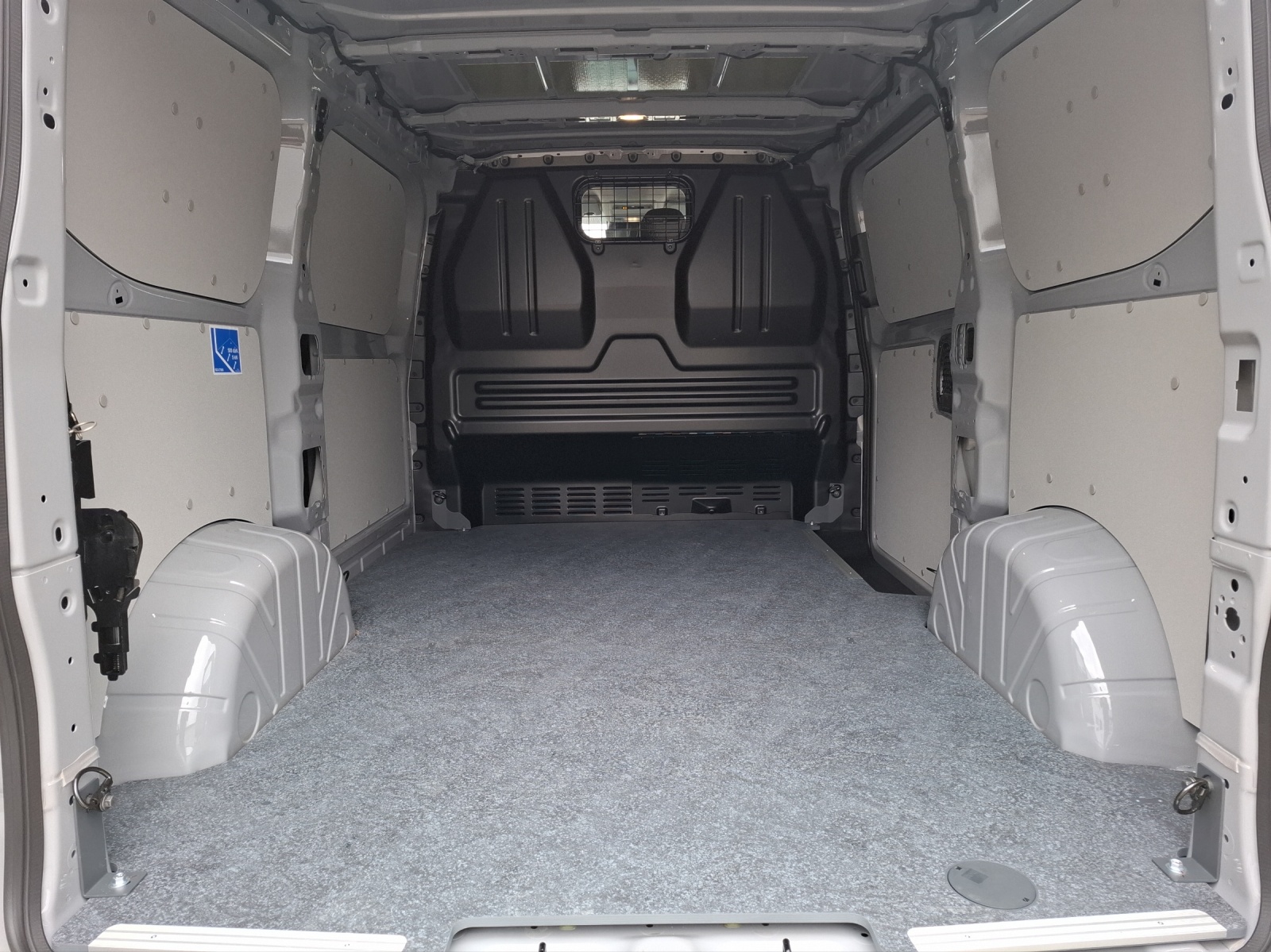 Fahrzeugabbildung Volkswagen Transporter Kasten TDI 110 kW 6-Gang 3100mm AHK Lane-Assist