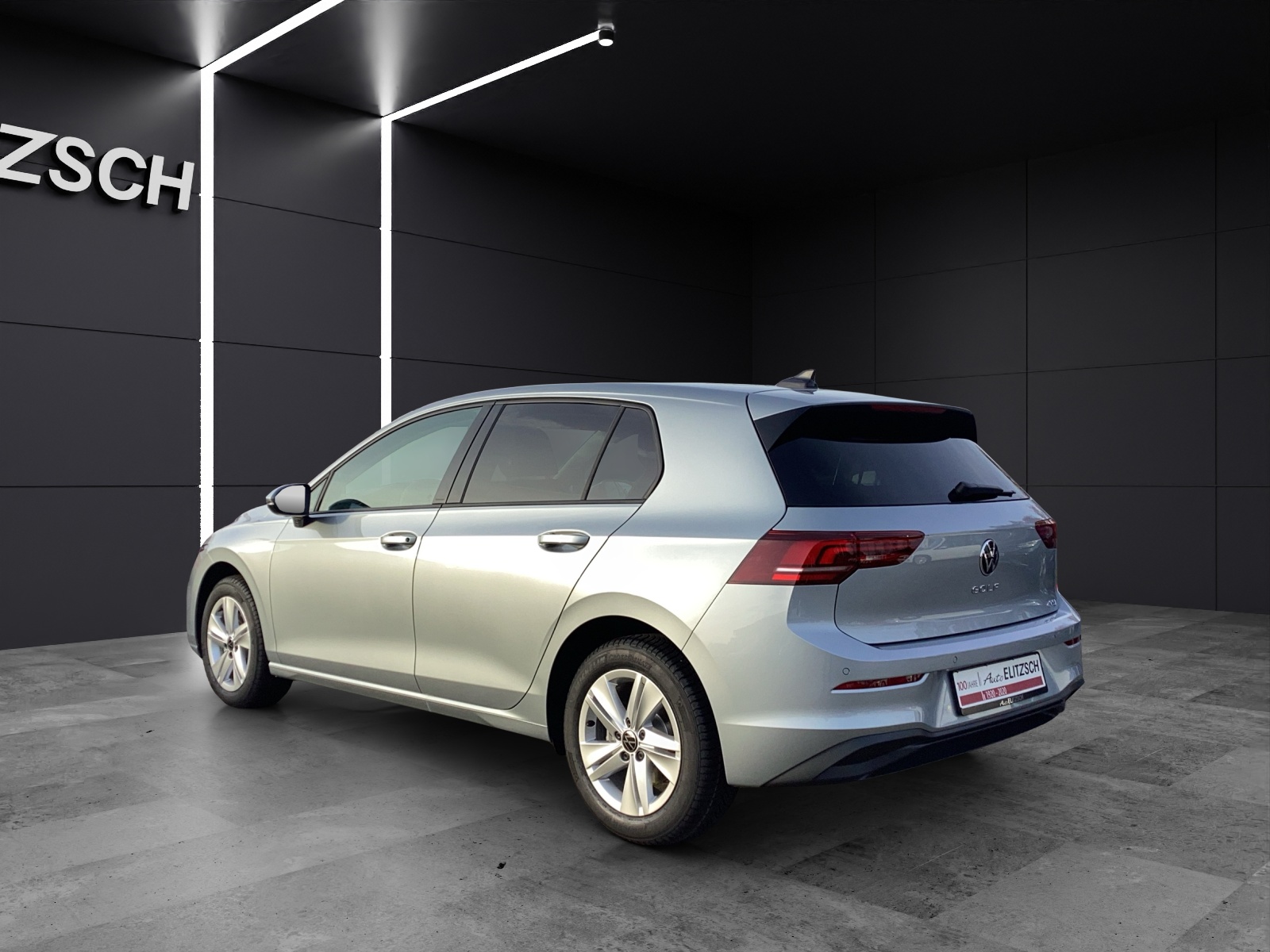 Fahrzeugabbildung Volkswagen Golf Life LED NAVI DAB AUTO LIGHT ASSIST ACC