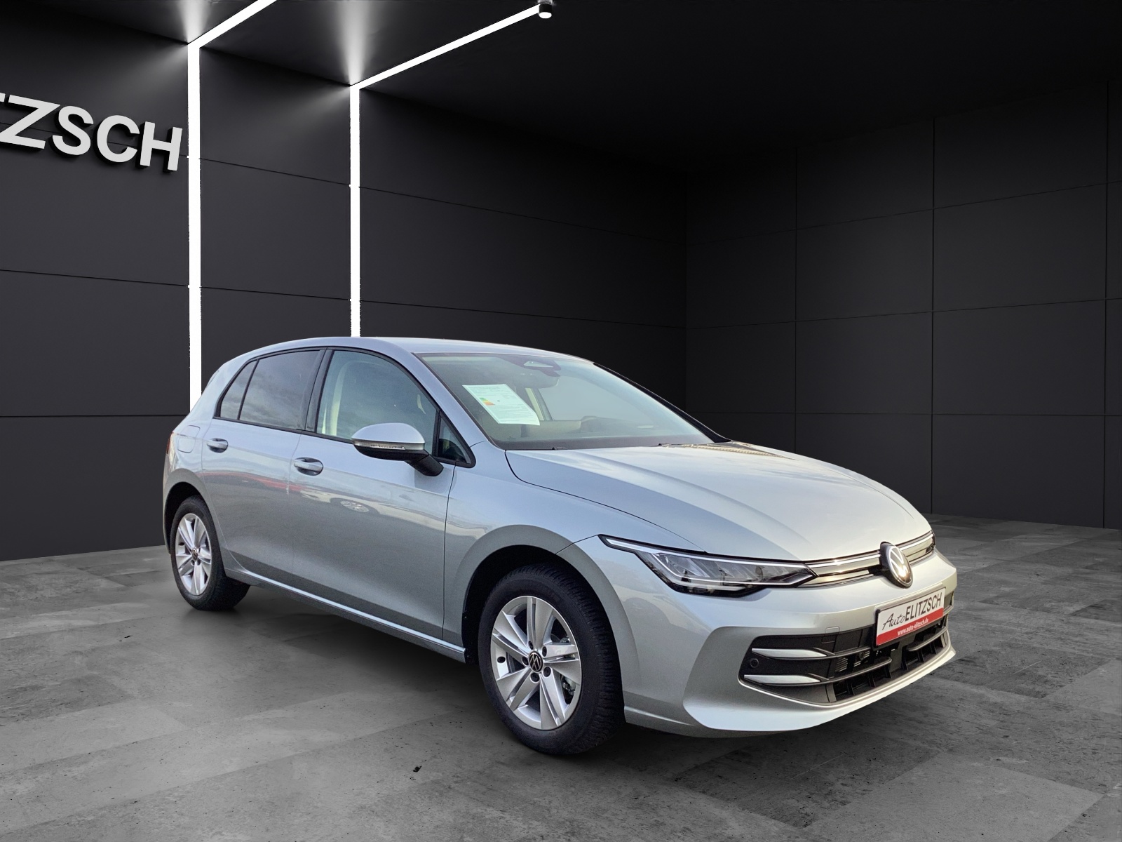 Fahrzeugabbildung Volkswagen Golf Life LED NAVI DAB AUTO LIGHT ASSIST ACC