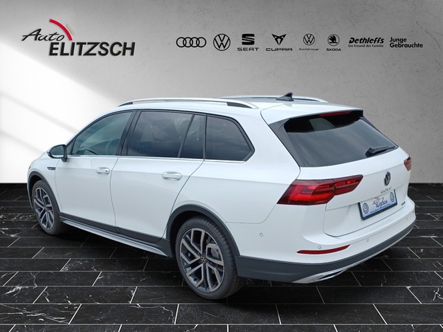 Fahrzeugabbildung Volkswagen Golf VIII Variant TDI Alltrack 4Mo DSG Navi Matrix DCP 18
