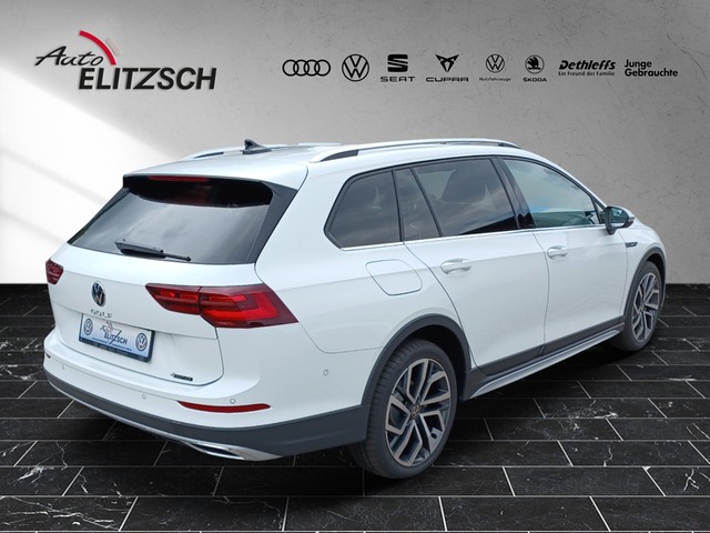 Fahrzeugabbildung Volkswagen Golf VIII Variant TDI Alltrack 4Mo DSG Navi Matrix DCP 18