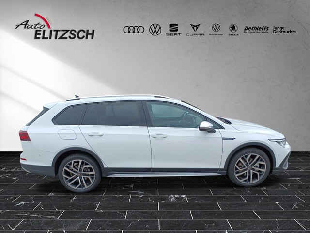 Fahrzeugabbildung Volkswagen Golf VIII Variant TDI Alltrack 4Mo DSG Navi Matrix DCP 18