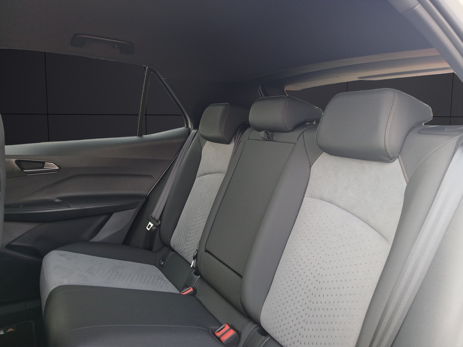 Fahrzeugabbildung CUPRA Born 60kwh Edition Dynamic