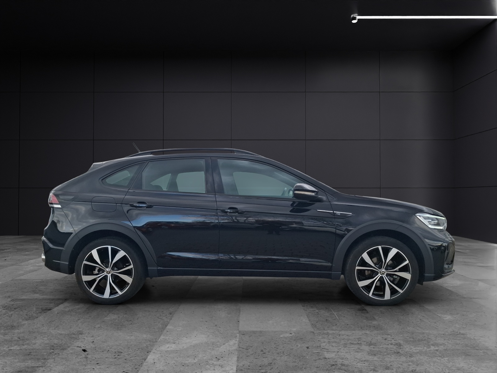 Fahrzeugabbildung Volkswagen Taigo R-Line DSG MatrixLED AHK Navi AID ACC RFK SH