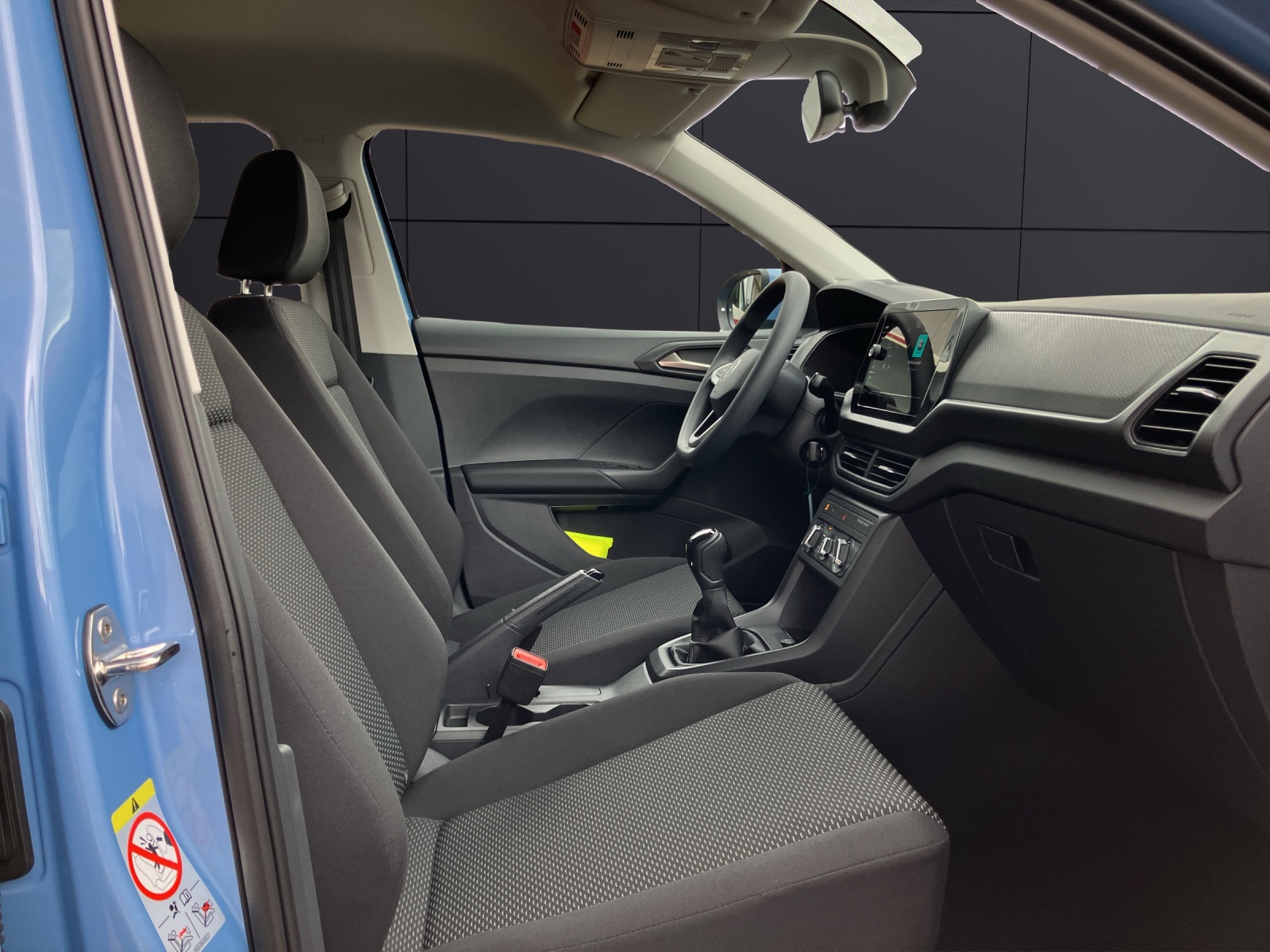 Fahrzeugabbildung Volkswagen T-Cross 1.0 TSI 70 kW LED AppConnect