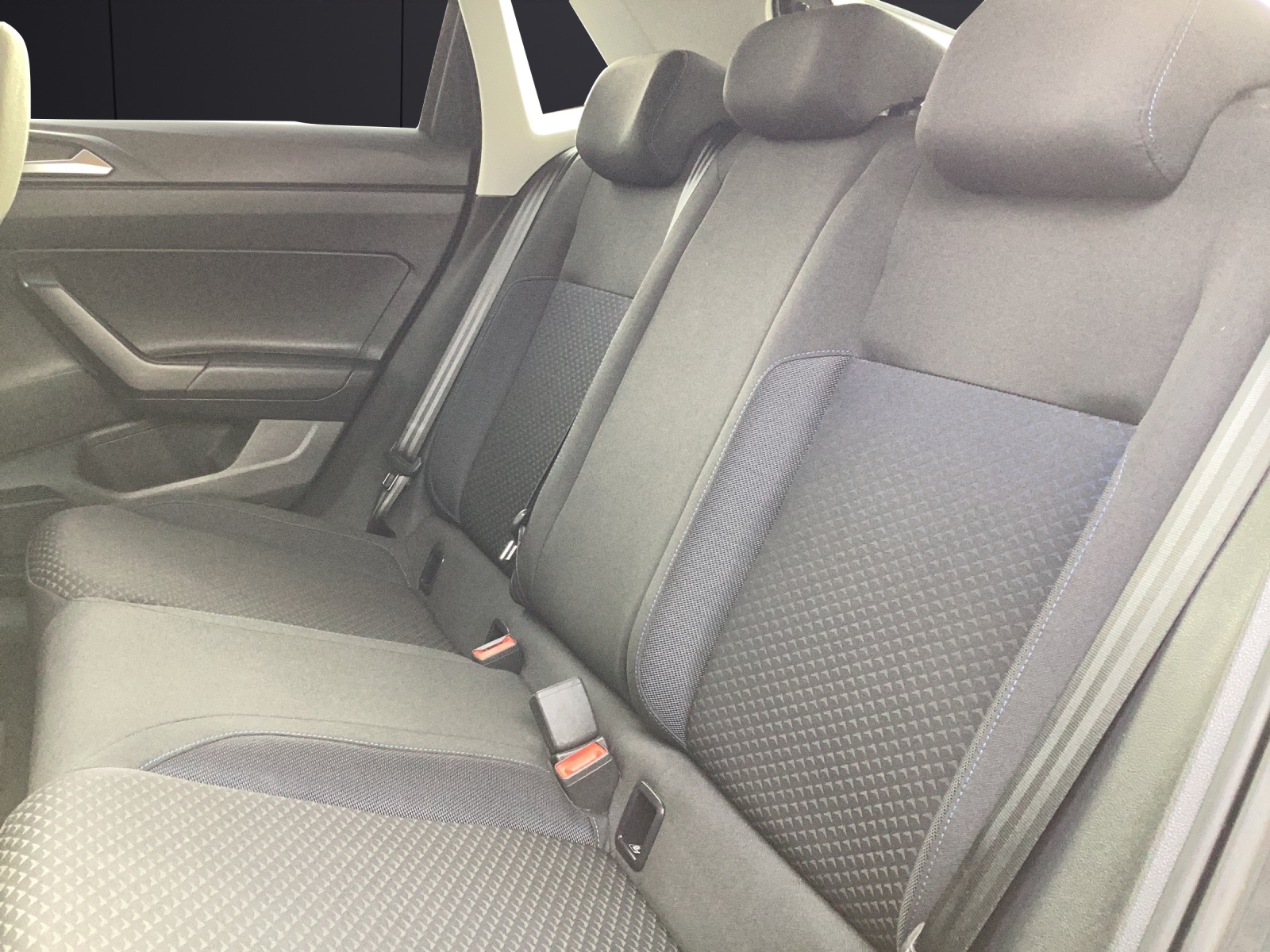 Fahrzeugabbildung Volkswagen Polo TSI United Navi Klima ACC PDC SH LM